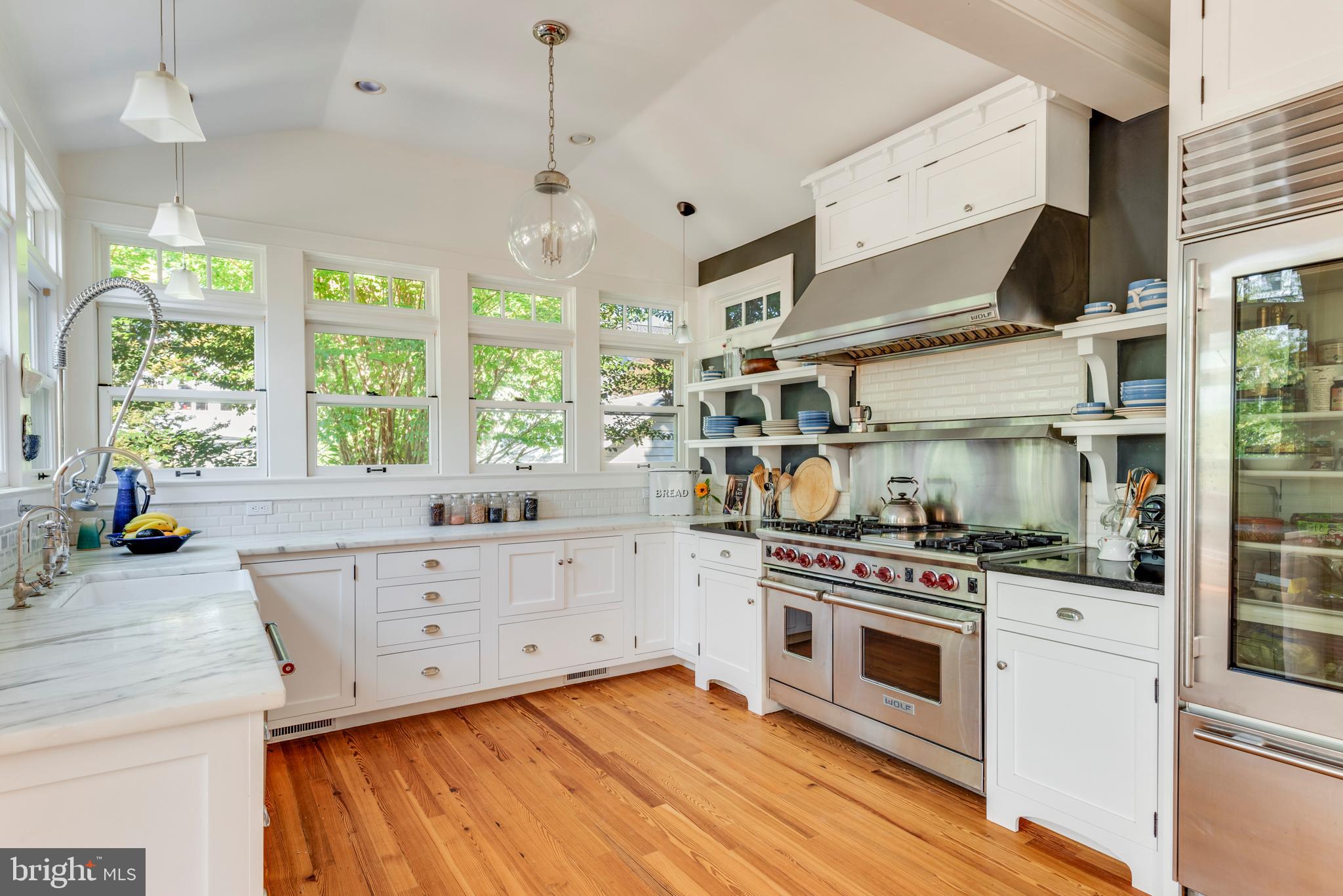 MURRAY HILL - Residential