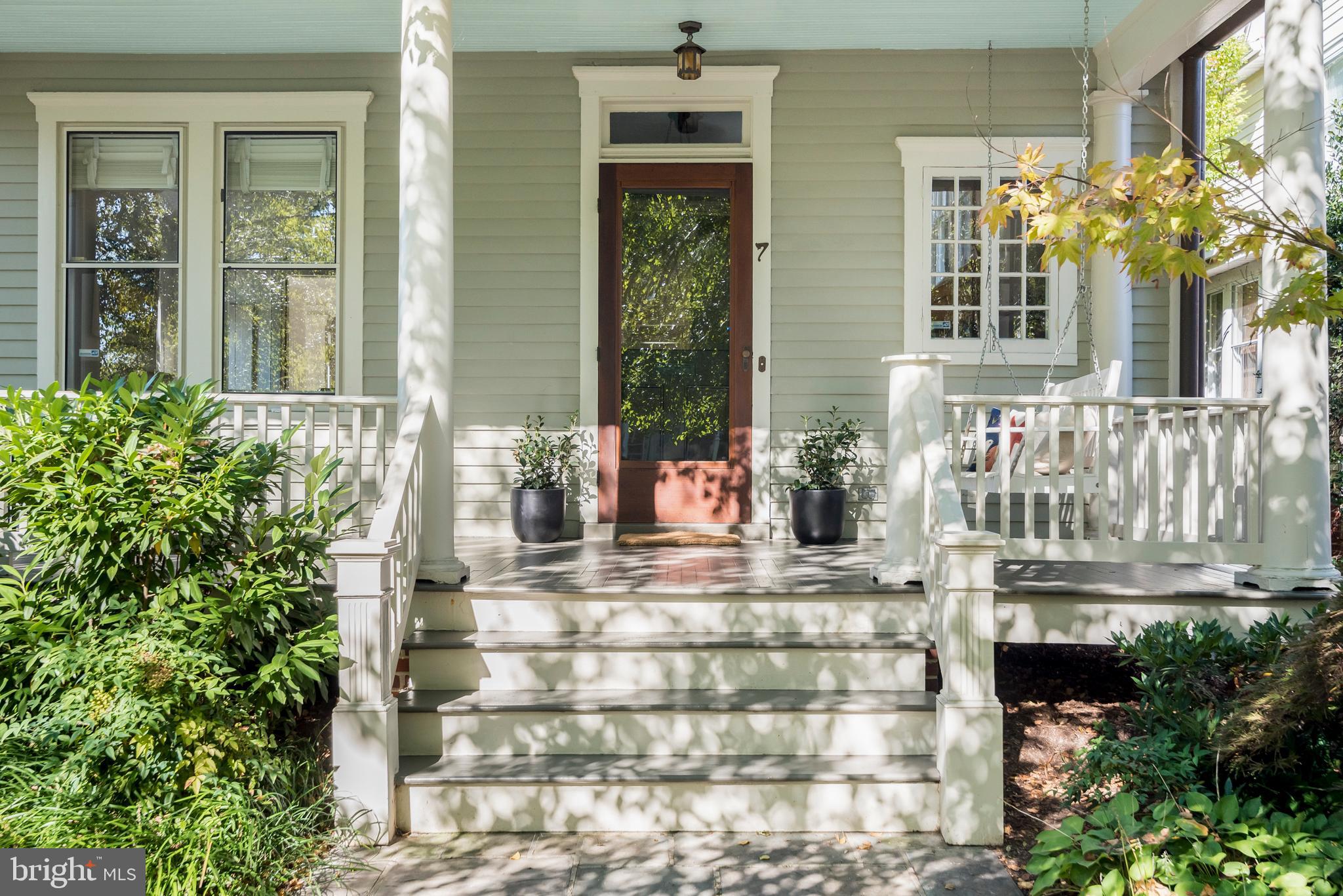 MURRAY HILL - Residential