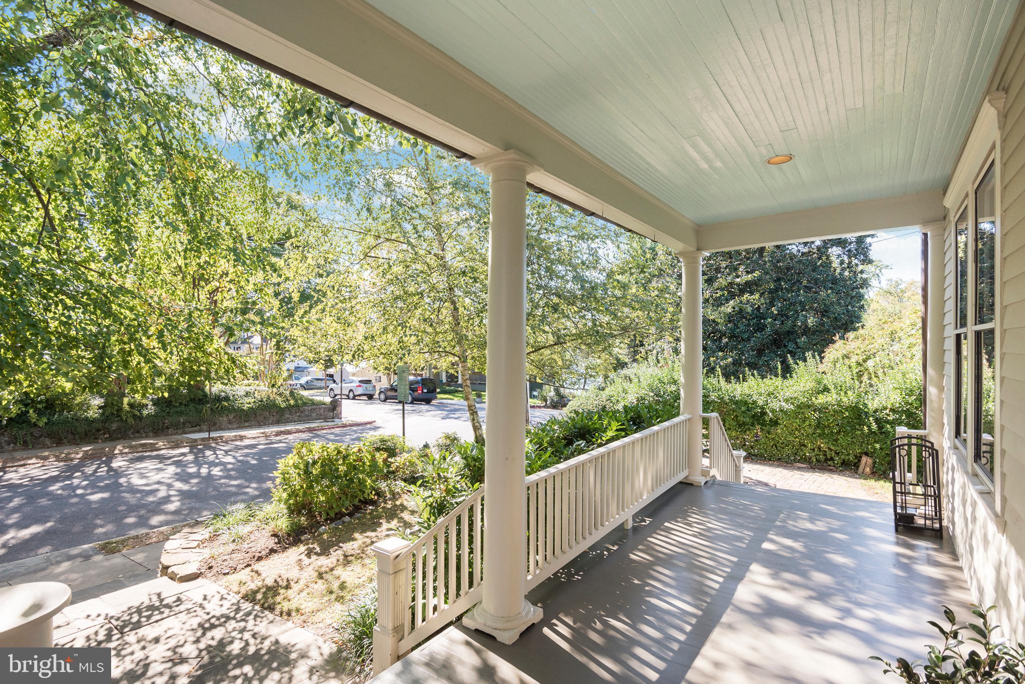 MURRAY HILL - Residential