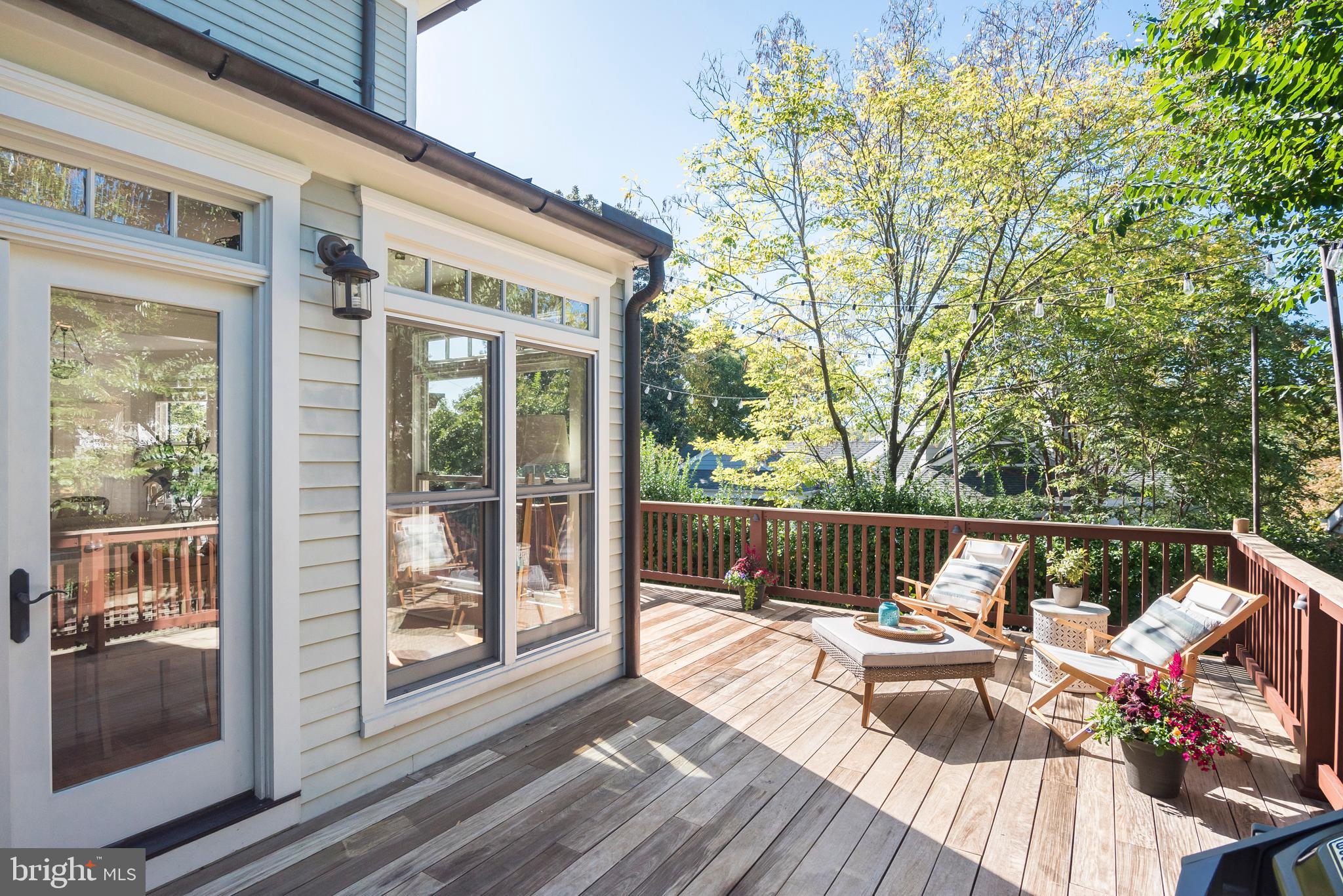 MURRAY HILL - Residential