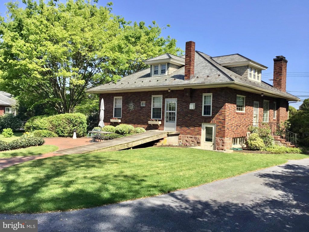 Photo of 1230 Main Street, Akron, PA 17501 (MLS # PALA2050690)