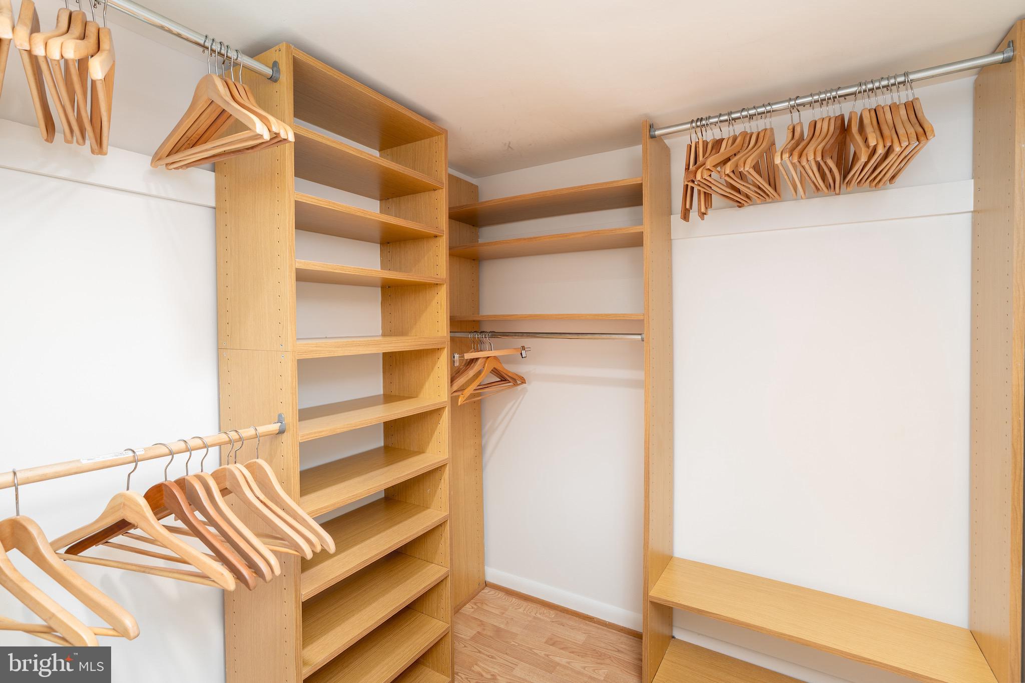 SEMINARY WALK - Residential