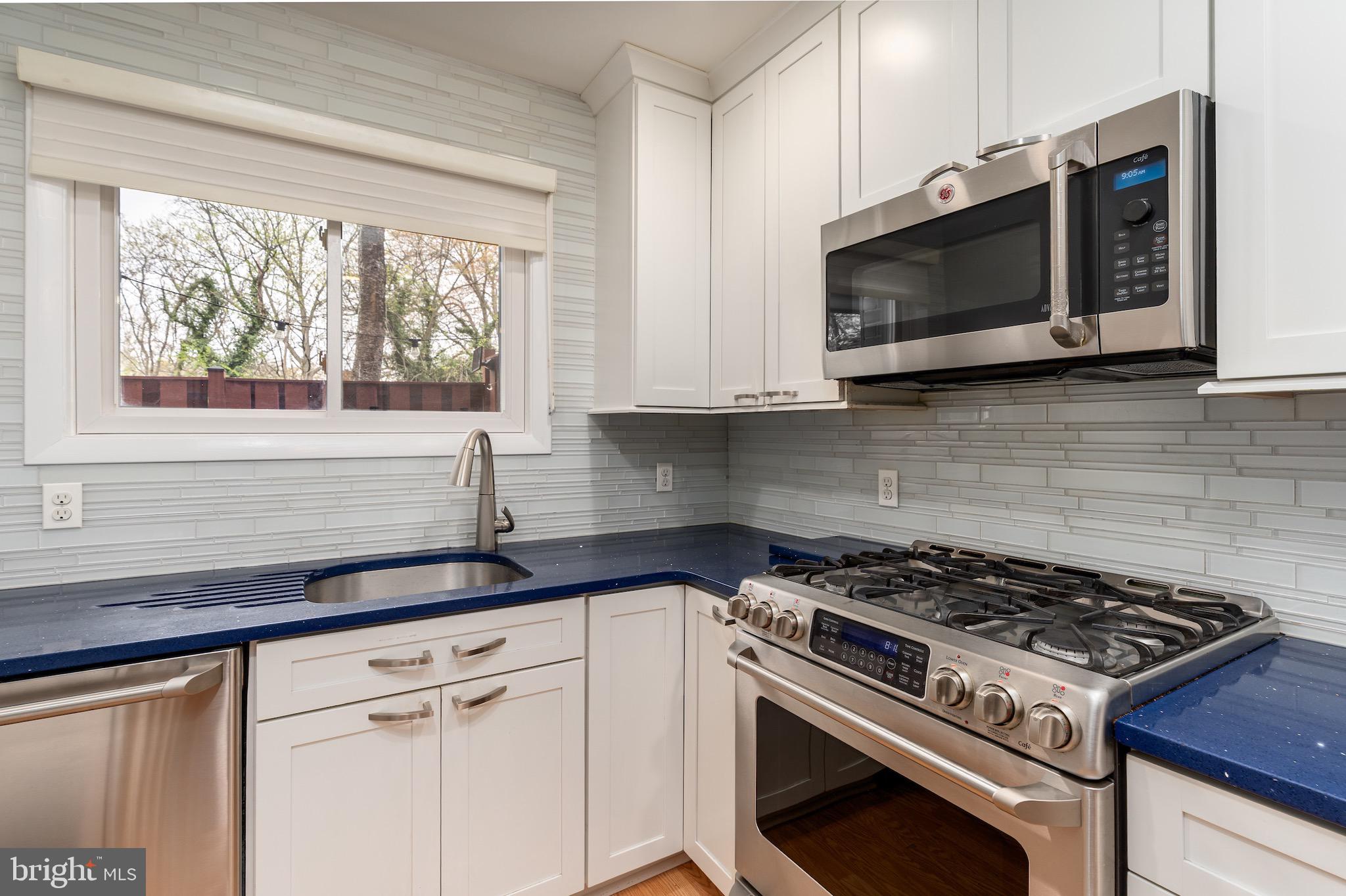 SEMINARY WALK - Residential