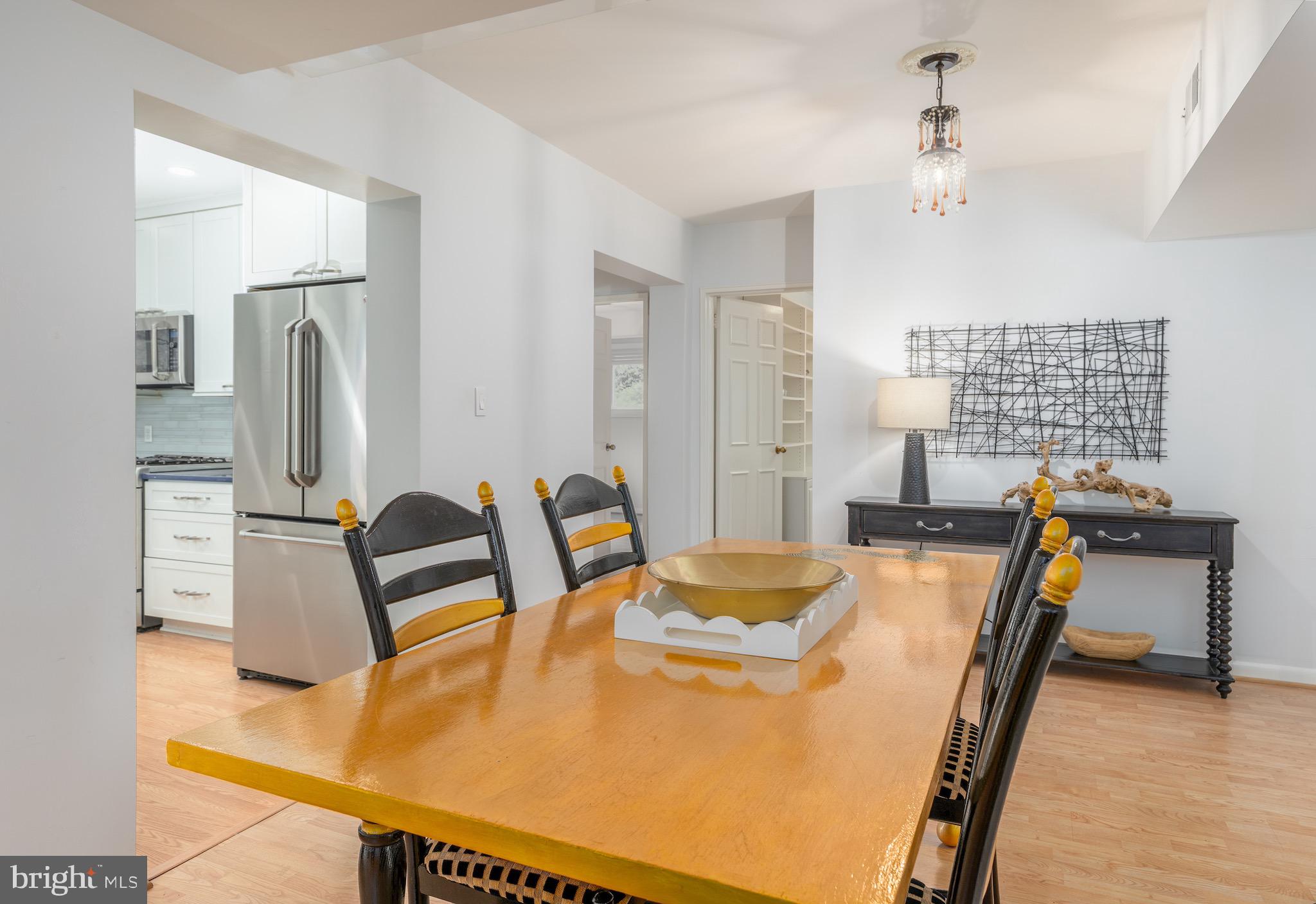 SEMINARY WALK - Residential