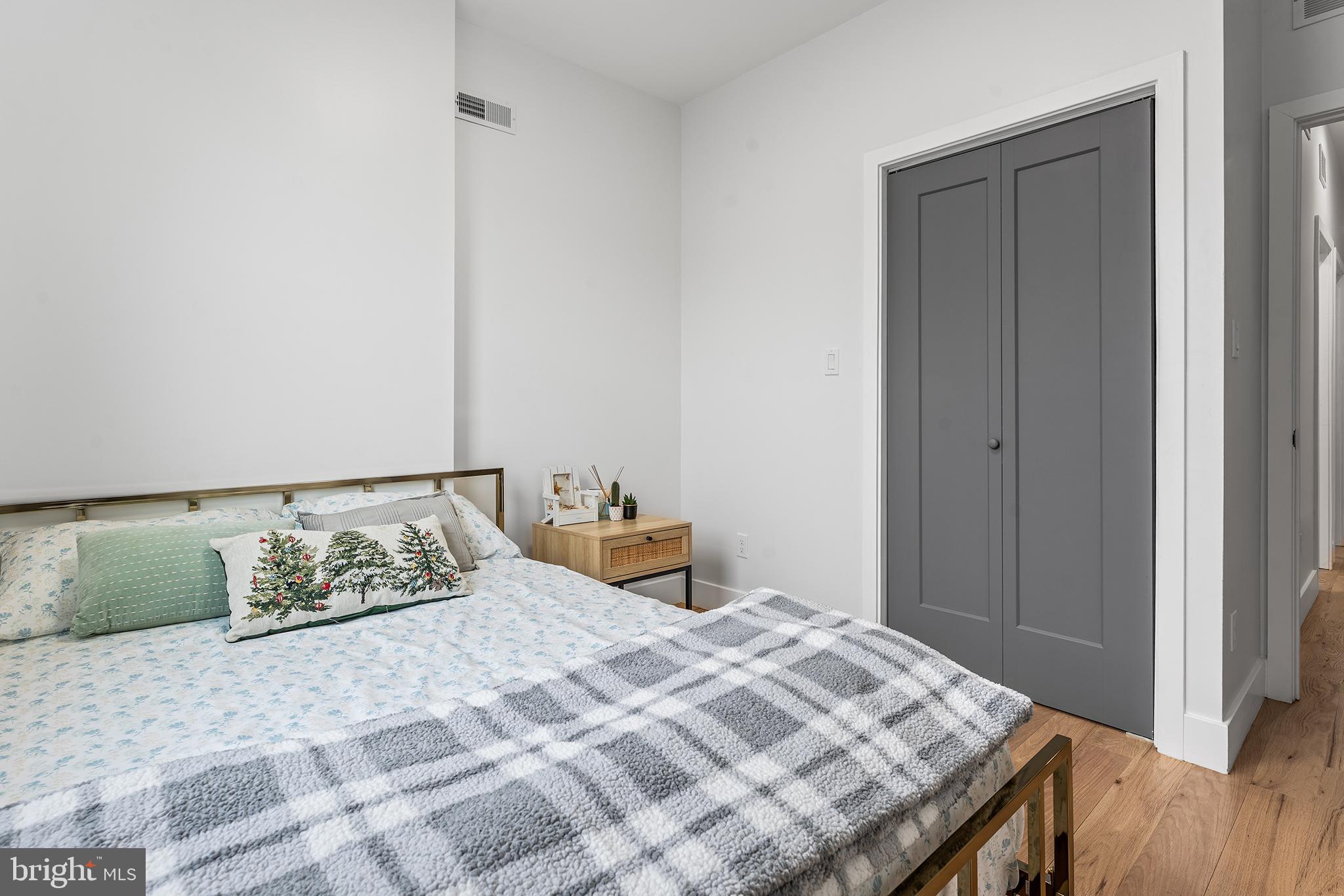 WEST PASSYUNK - Residential