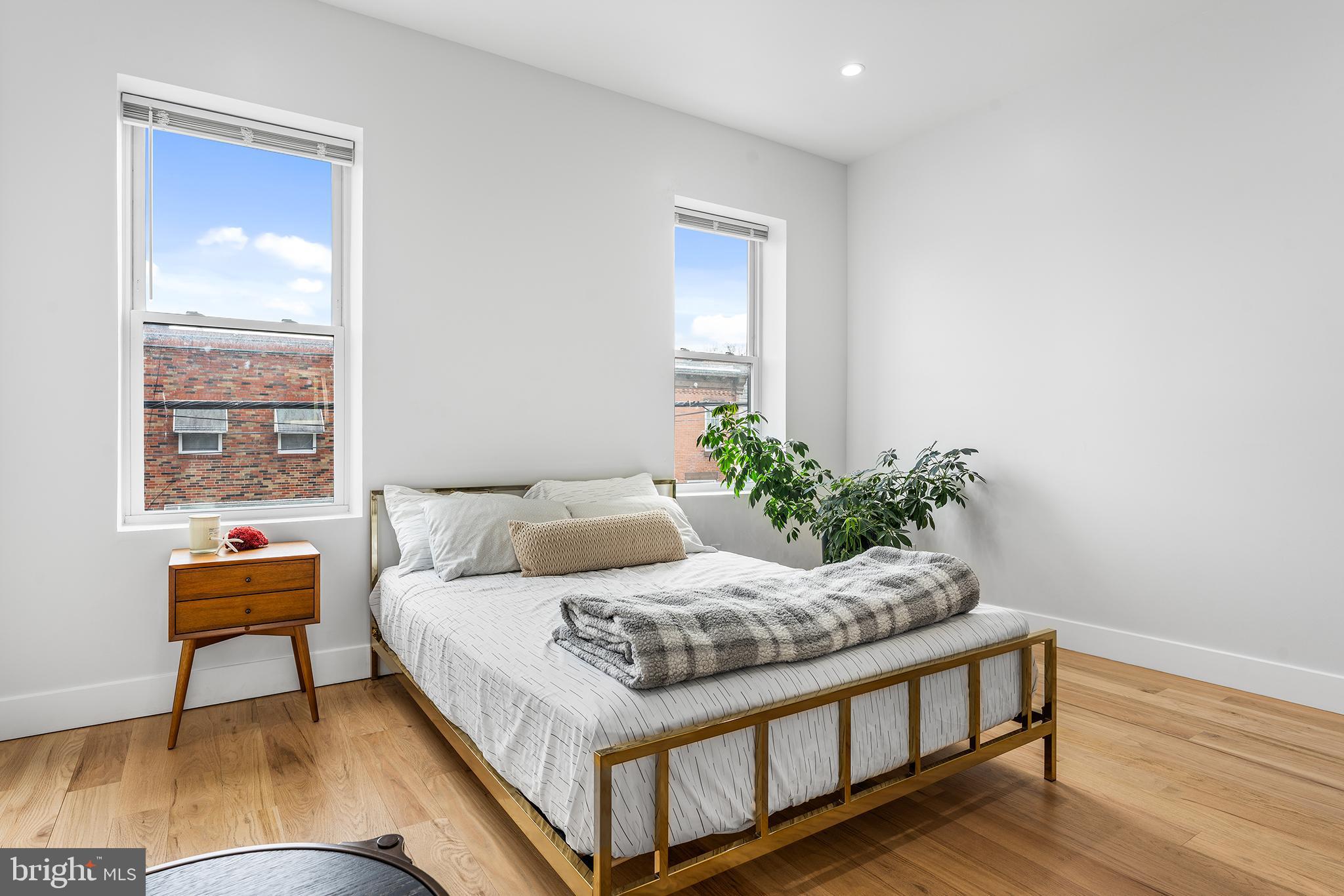 WEST PASSYUNK - Residential