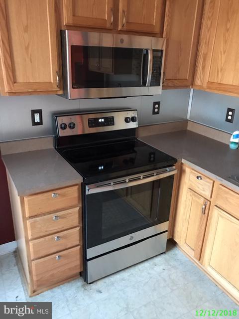 HILLS AT WOODGATE - Residential