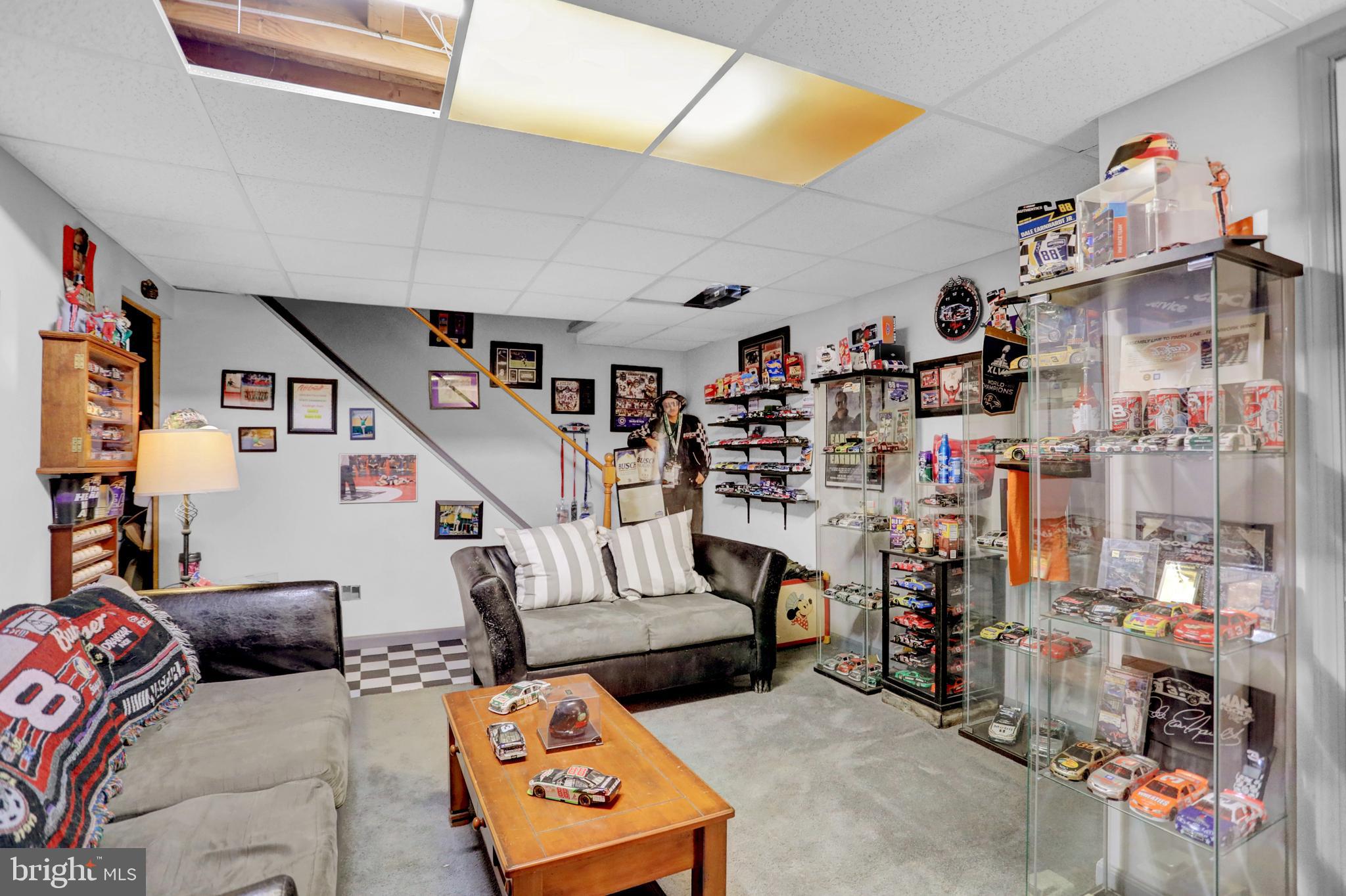 RIVERSIDE - Residential