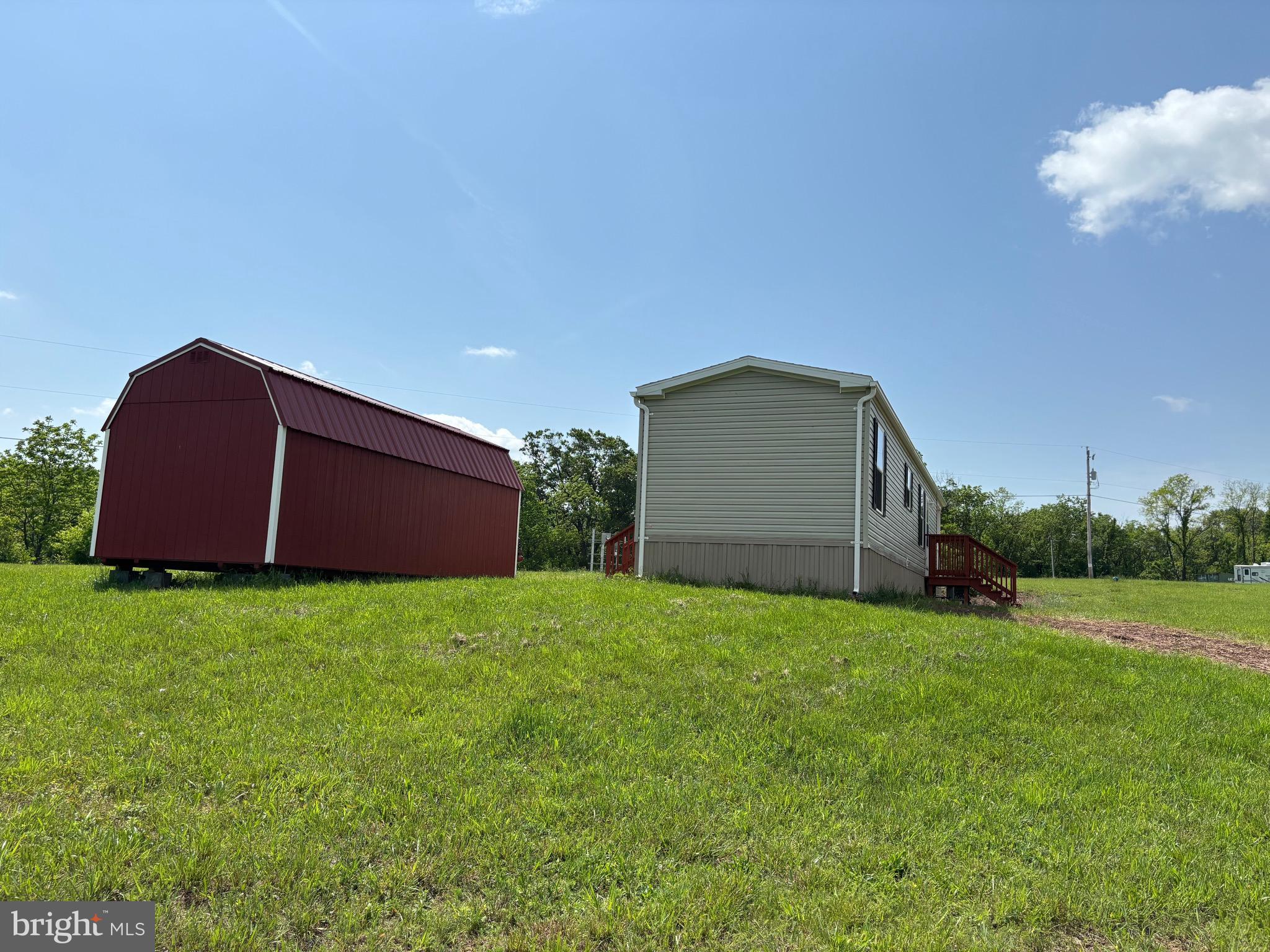 MILL MOUNTAIN ORCHARD - Residential
