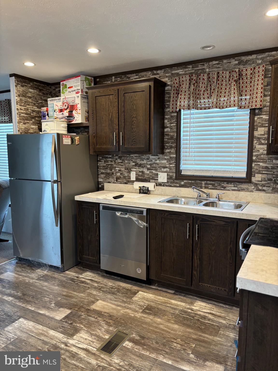 MILL MOUNTAIN ORCHARD - Residential