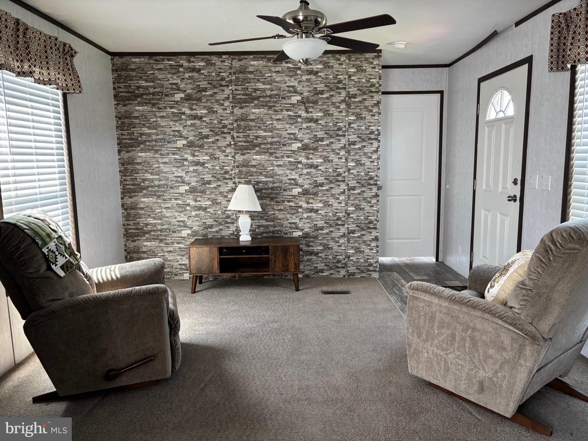 MILL MOUNTAIN ORCHARD - Residential