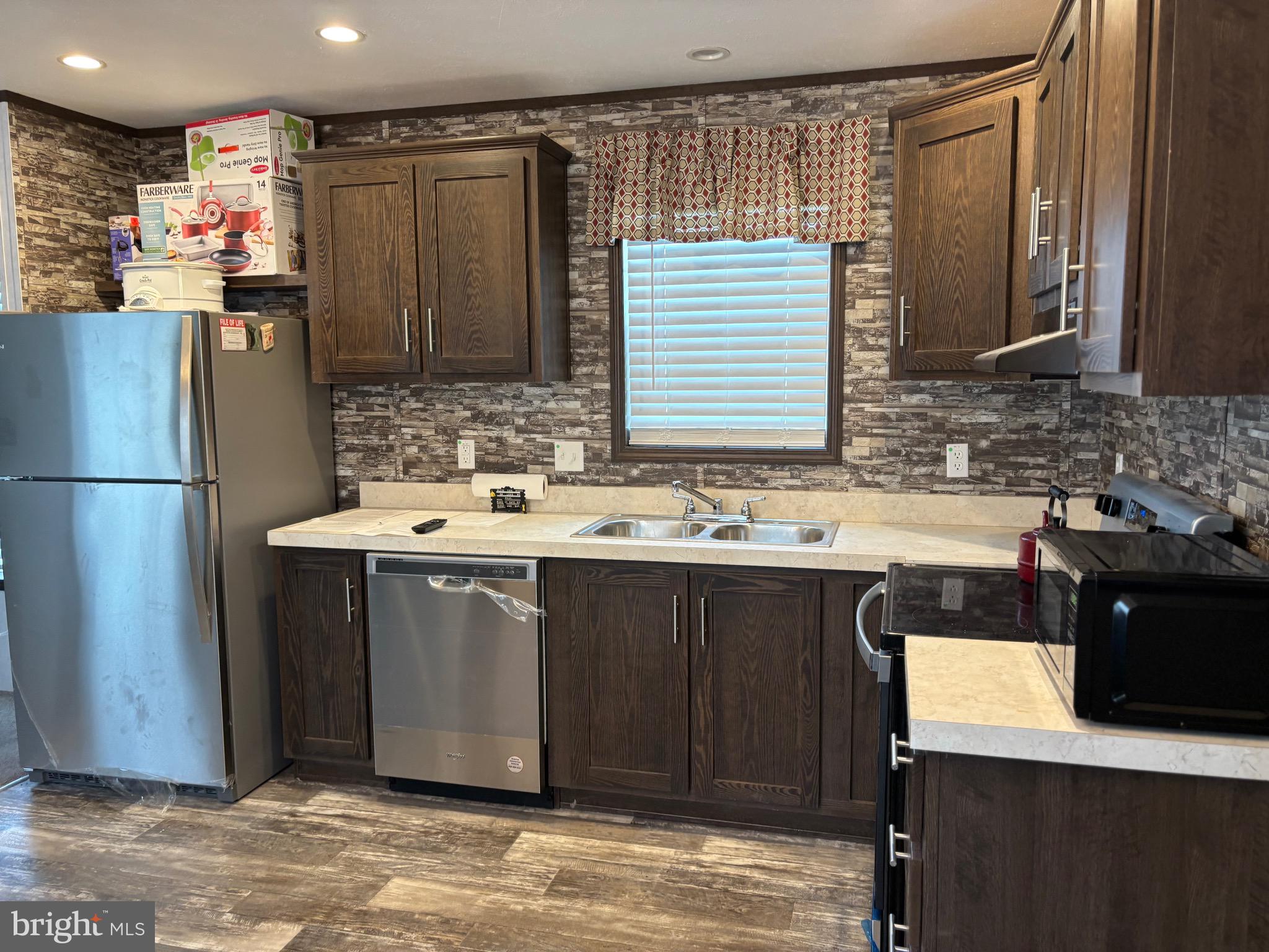 MILL MOUNTAIN ORCHARD - Residential