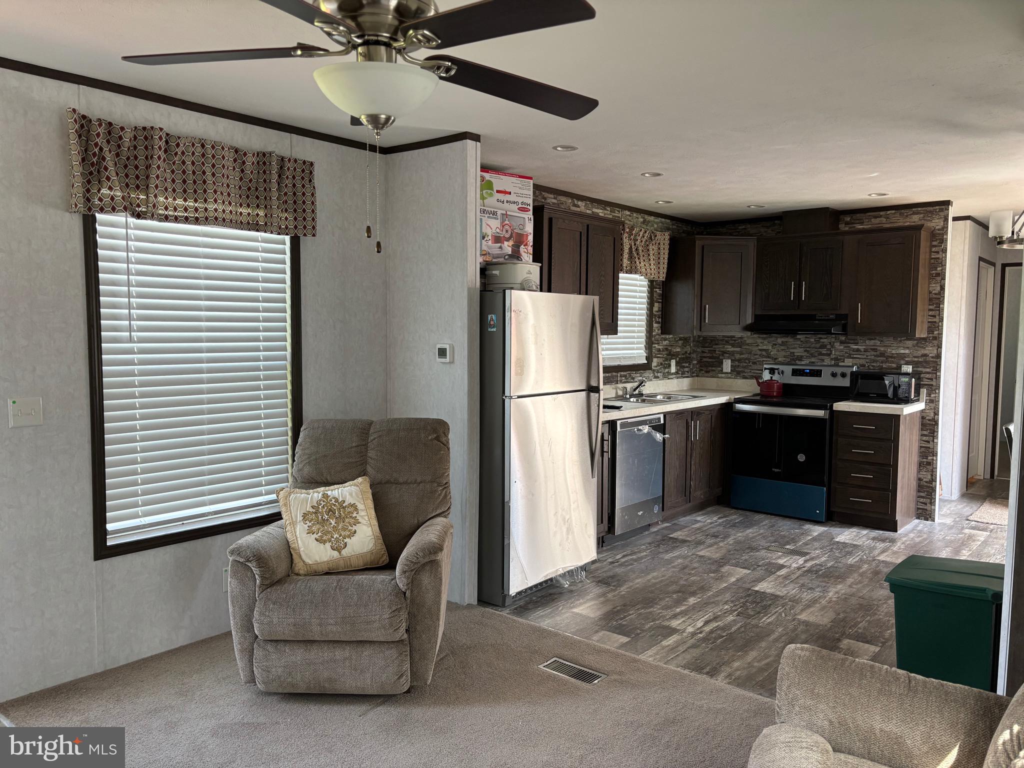 MILL MOUNTAIN ORCHARD - Residential