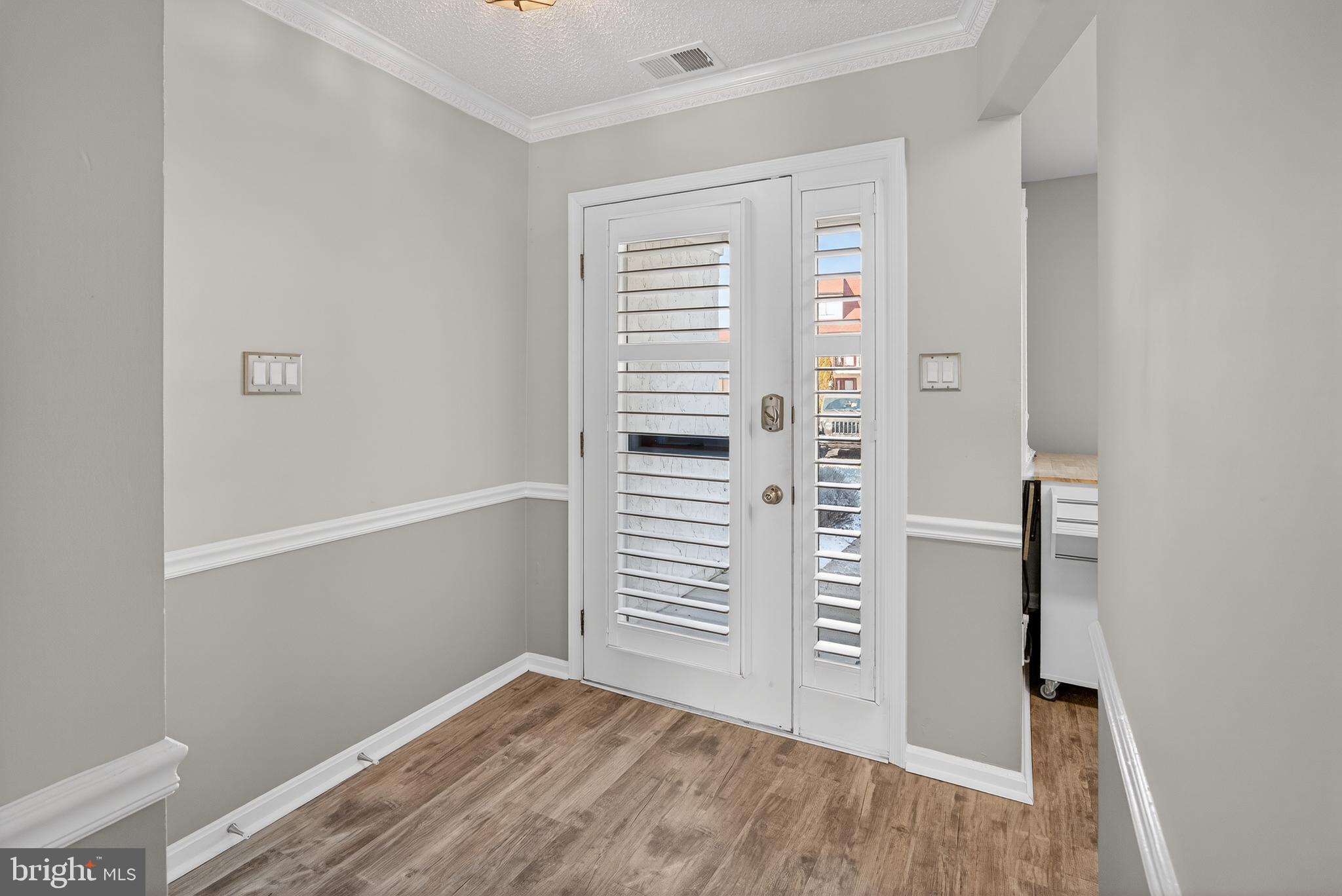 9 QUEEN VICTORIA WAY B