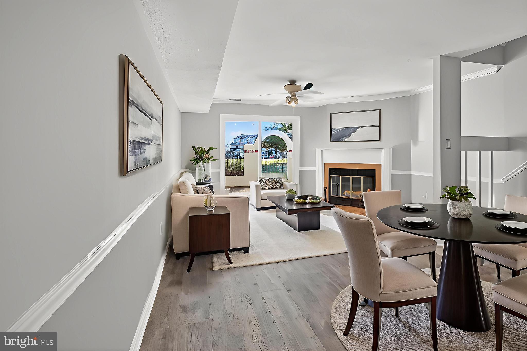 QUEENS LANDING - Residential