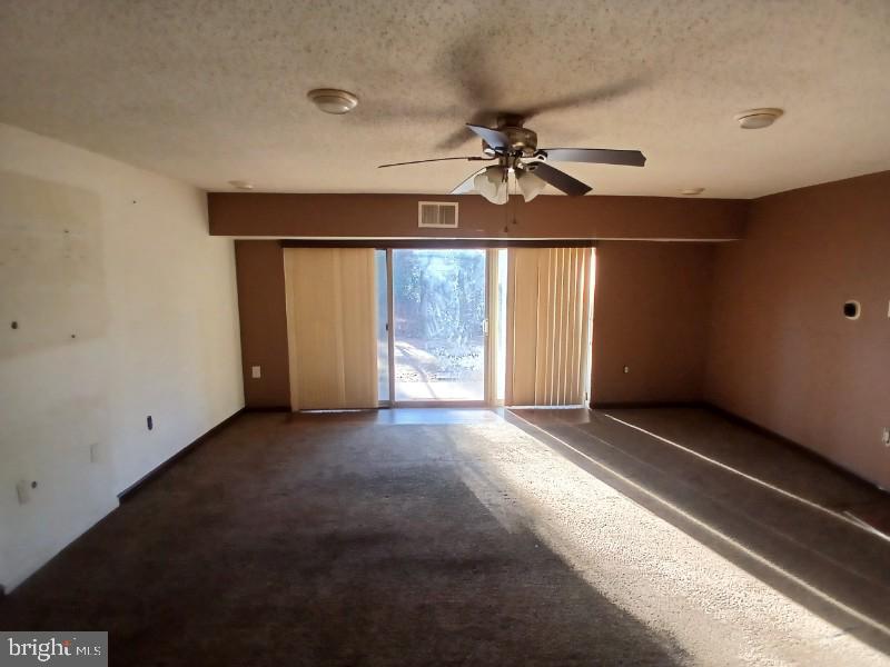 BLADENWOODS - Residential