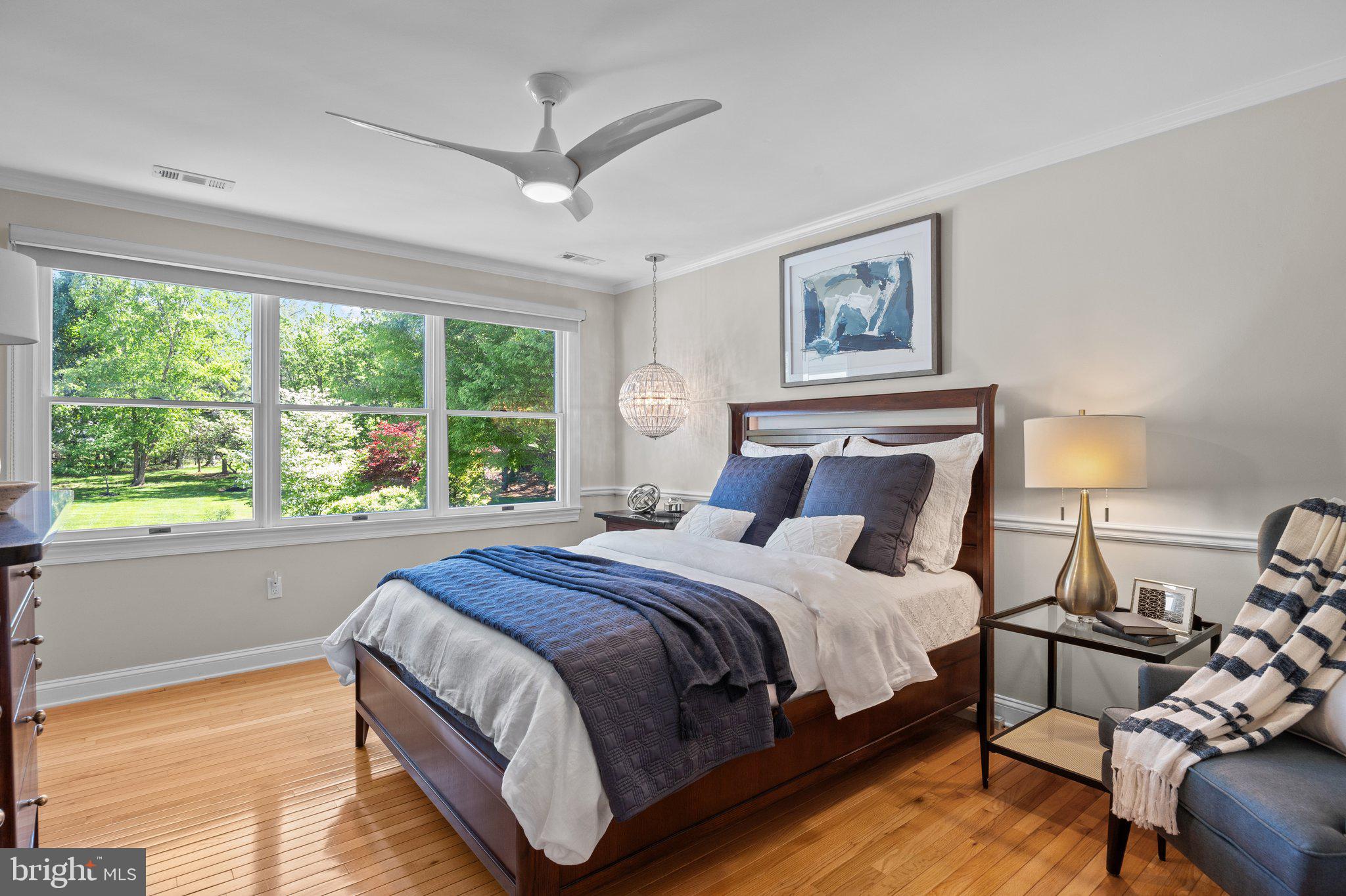 HIDDEN LAKE - Residential