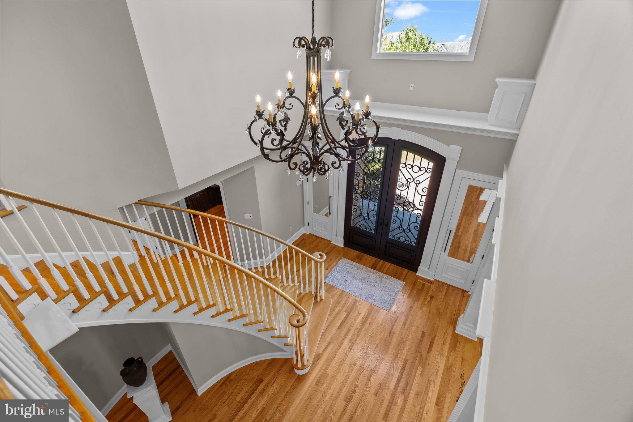 HIDDEN LAKE - Residential