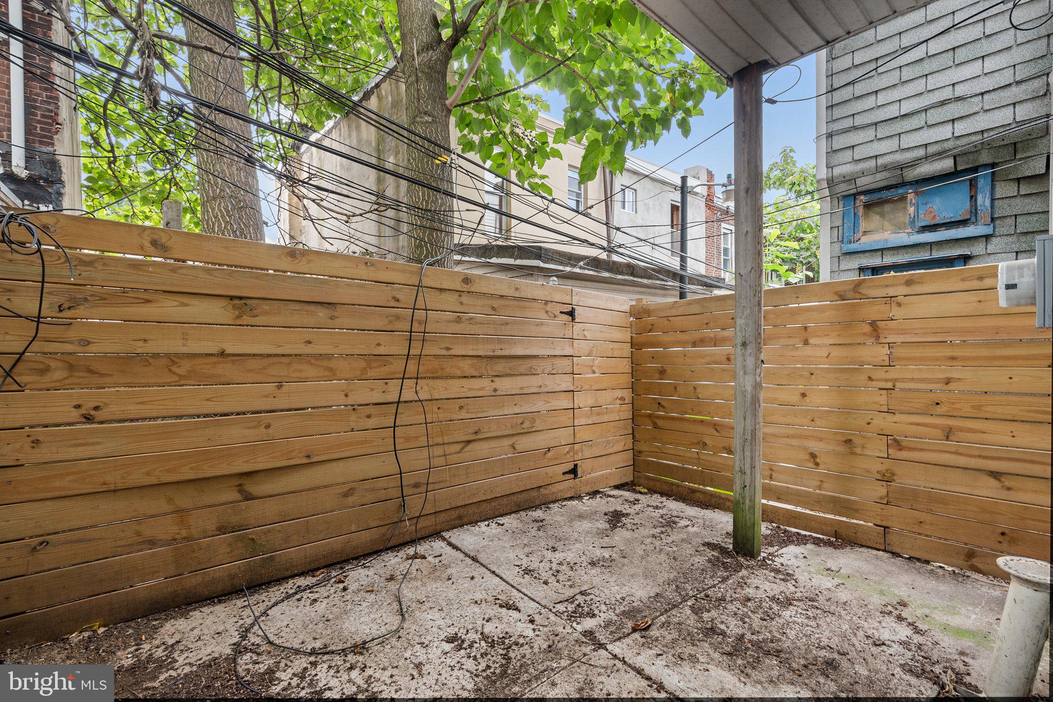 HARROWGATE - Residential