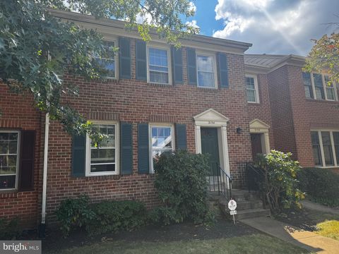 3154 STRATFORD COURT OAKTON VA 22124