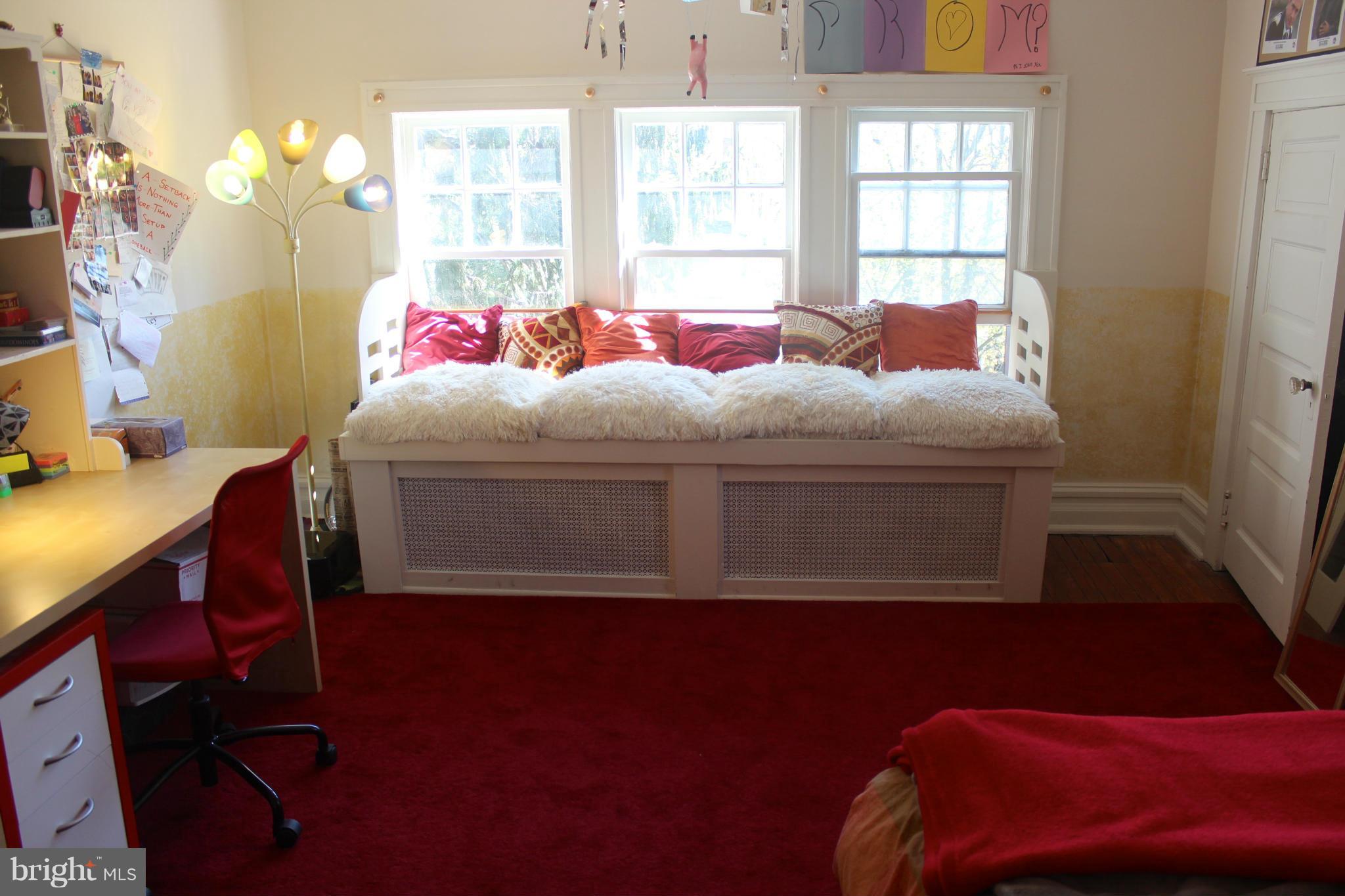 ROLAND PARK - Residential