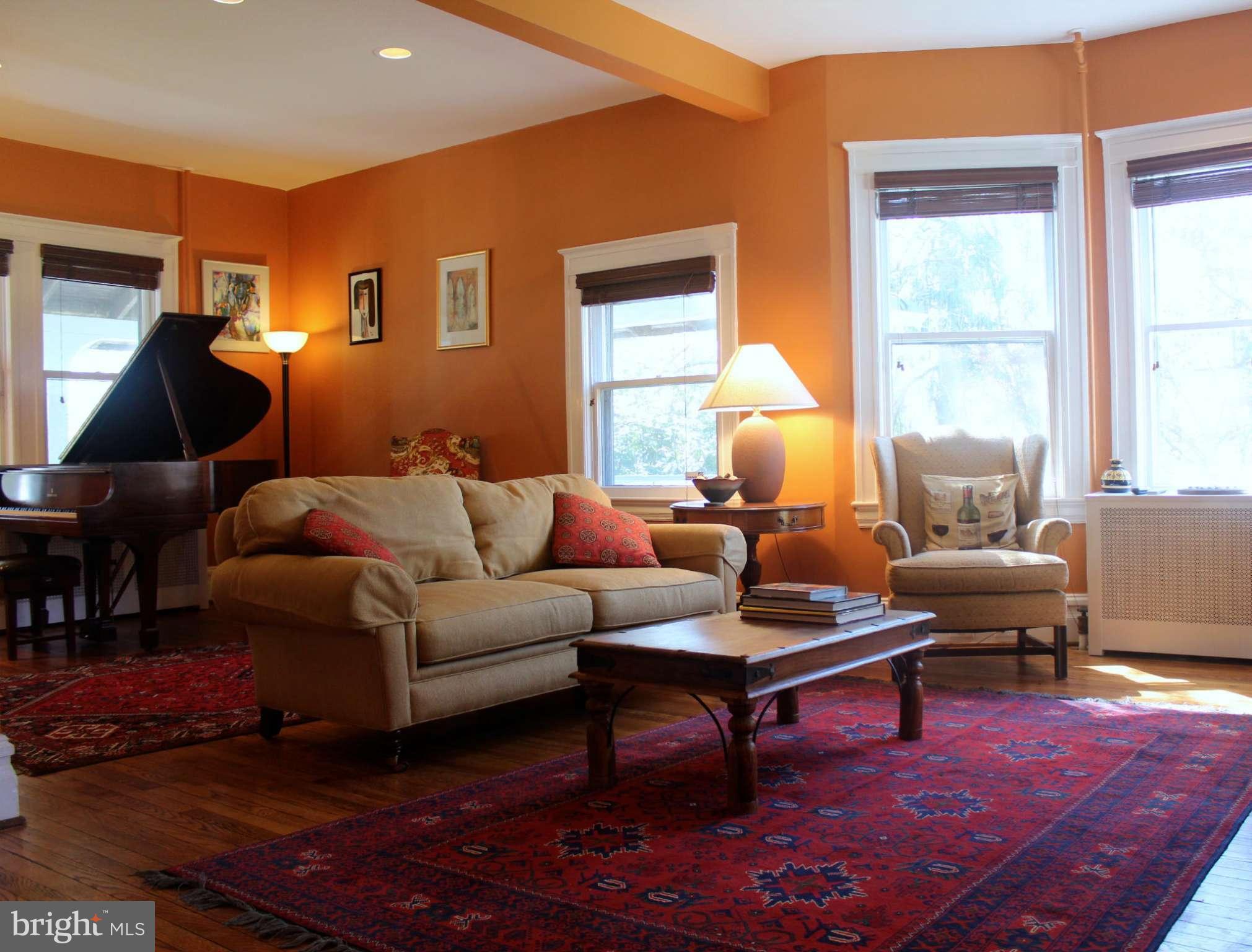 ROLAND PARK - Residential