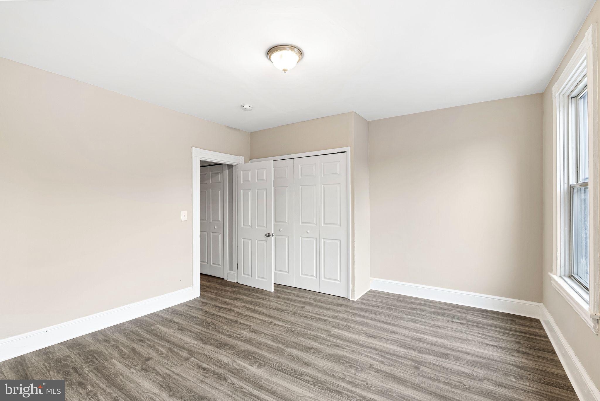 LANCASTER - Residential