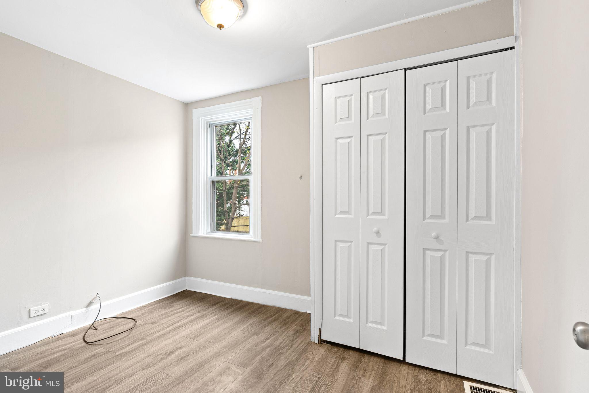 LANCASTER - Residential