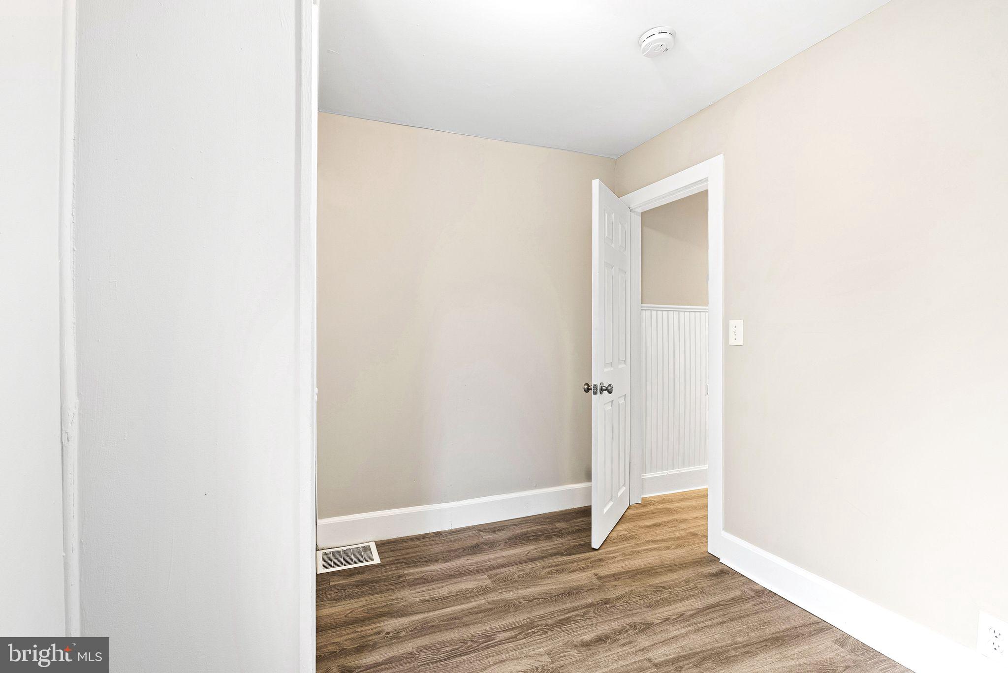 LANCASTER - Residential