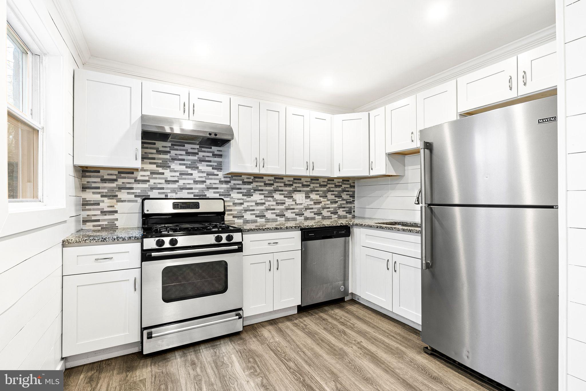 LANCASTER - Residential