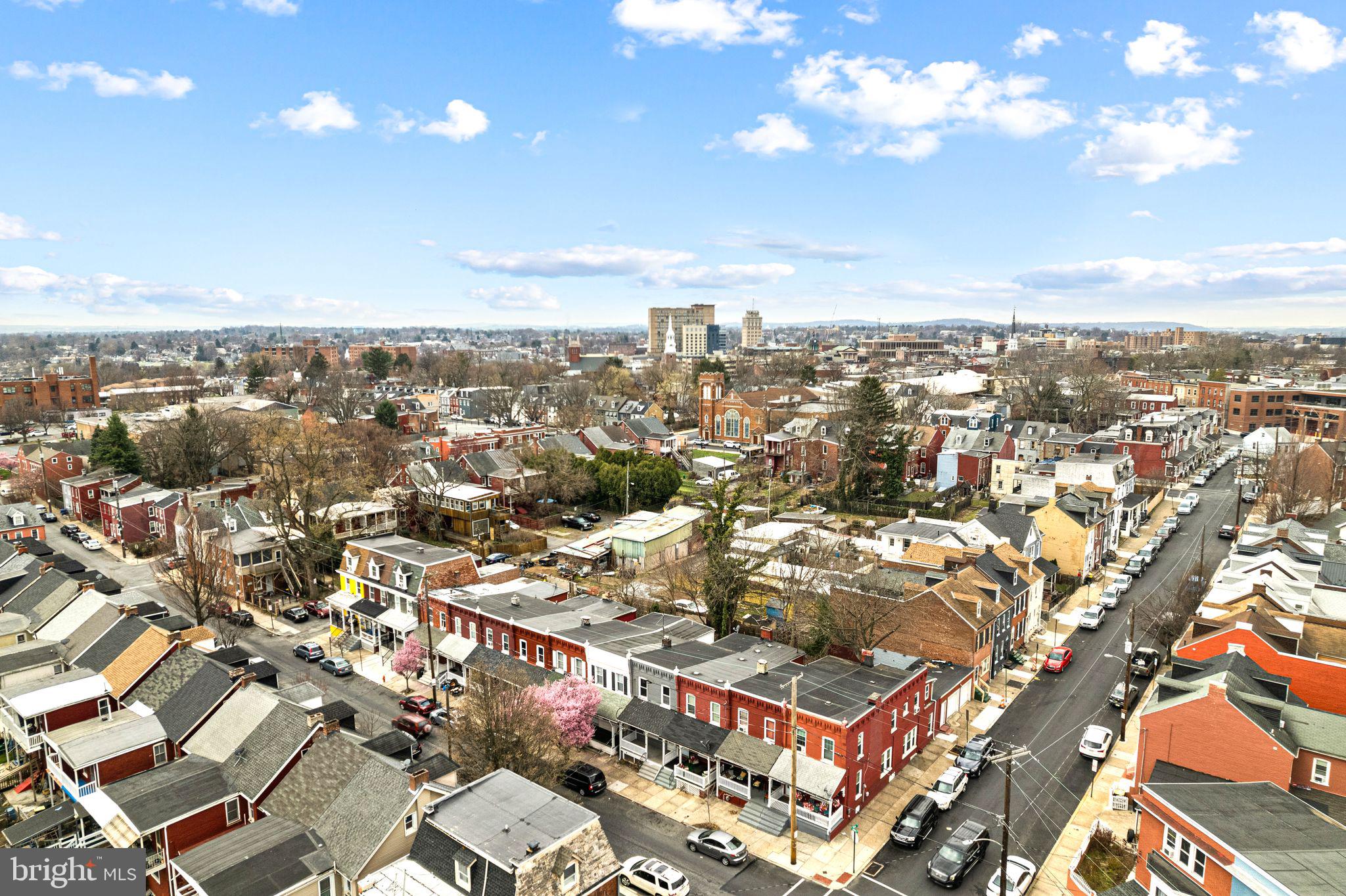 LANCASTER - Residential