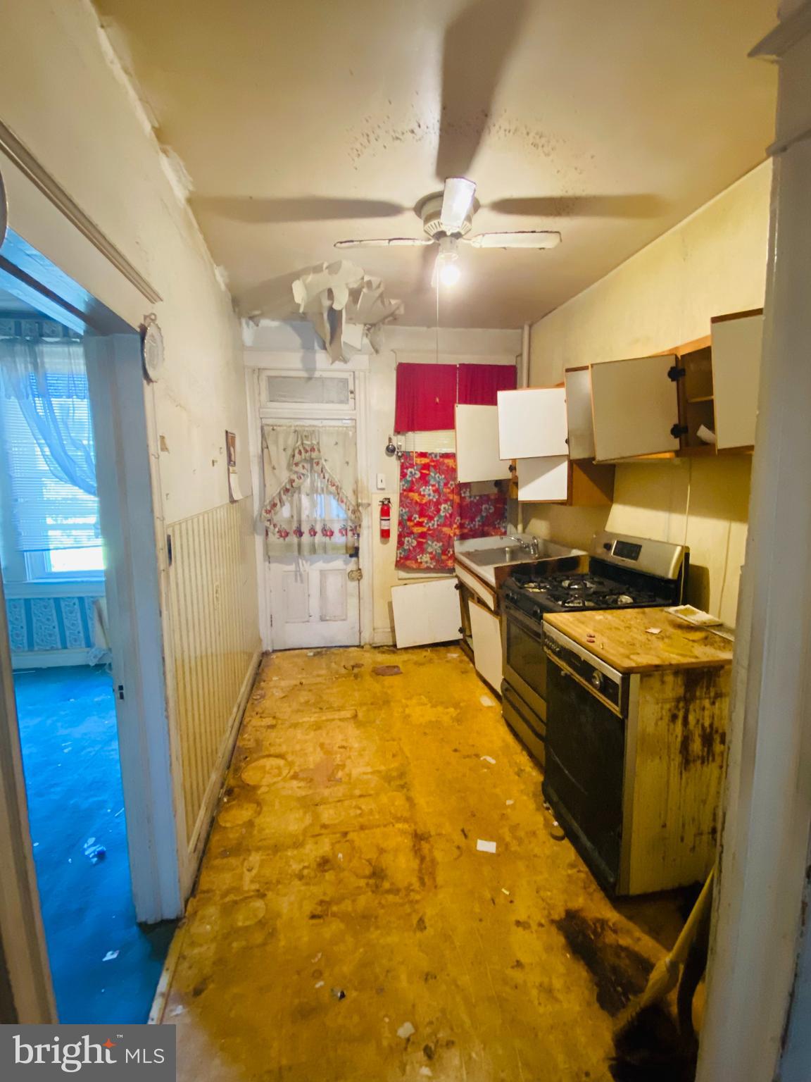 EDGEWOOD - Residential