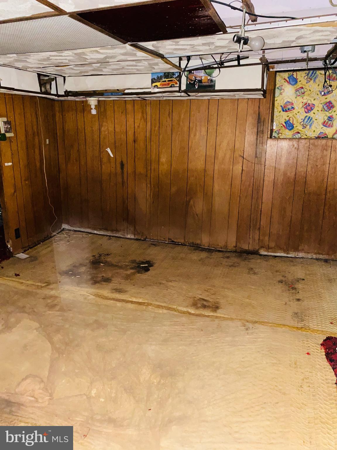 EDGEWOOD - Residential