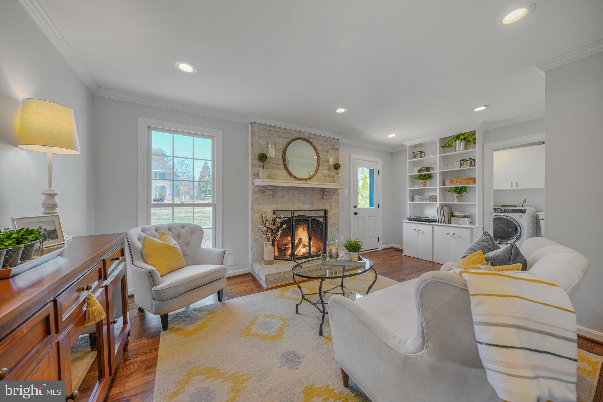 LOCKMEADE - Residential