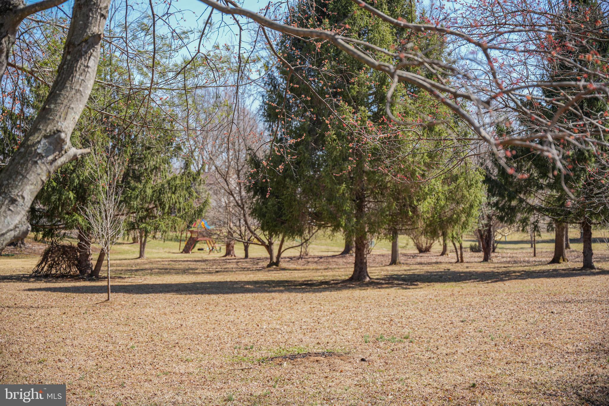 LOCKMEADE - Residential