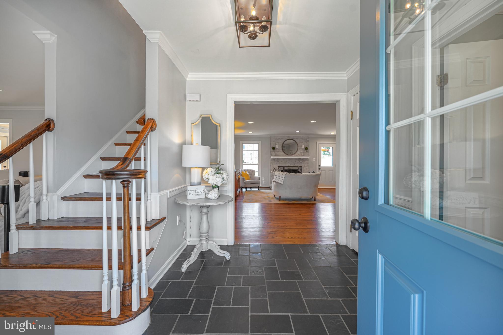 LOCKMEADE - Residential