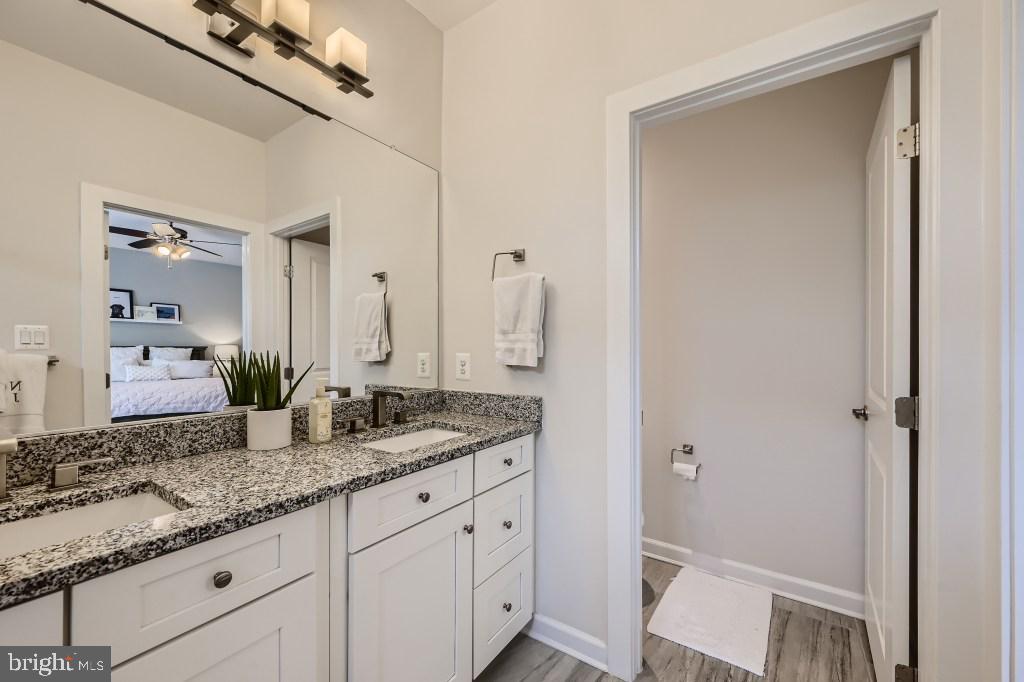 GREENLEIGH AT CROSSROADS - Residential