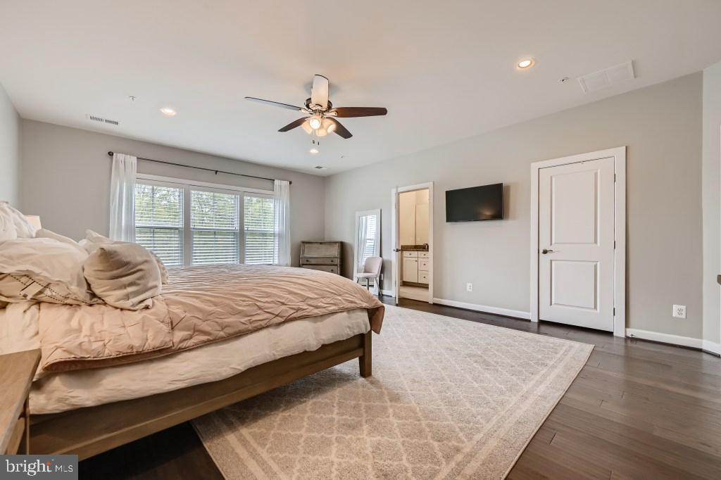 GREENLEIGH AT CROSSROADS - Residential