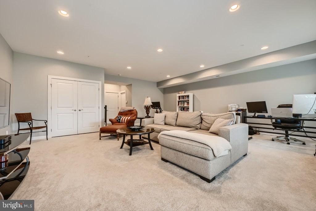 GREENLEIGH AT CROSSROADS - Residential