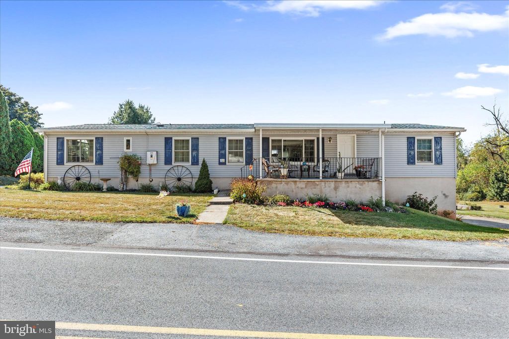 Photo of 40 Seymour Drive, MYERSTOWN, PA 17067 (MLS # PABK2063070)