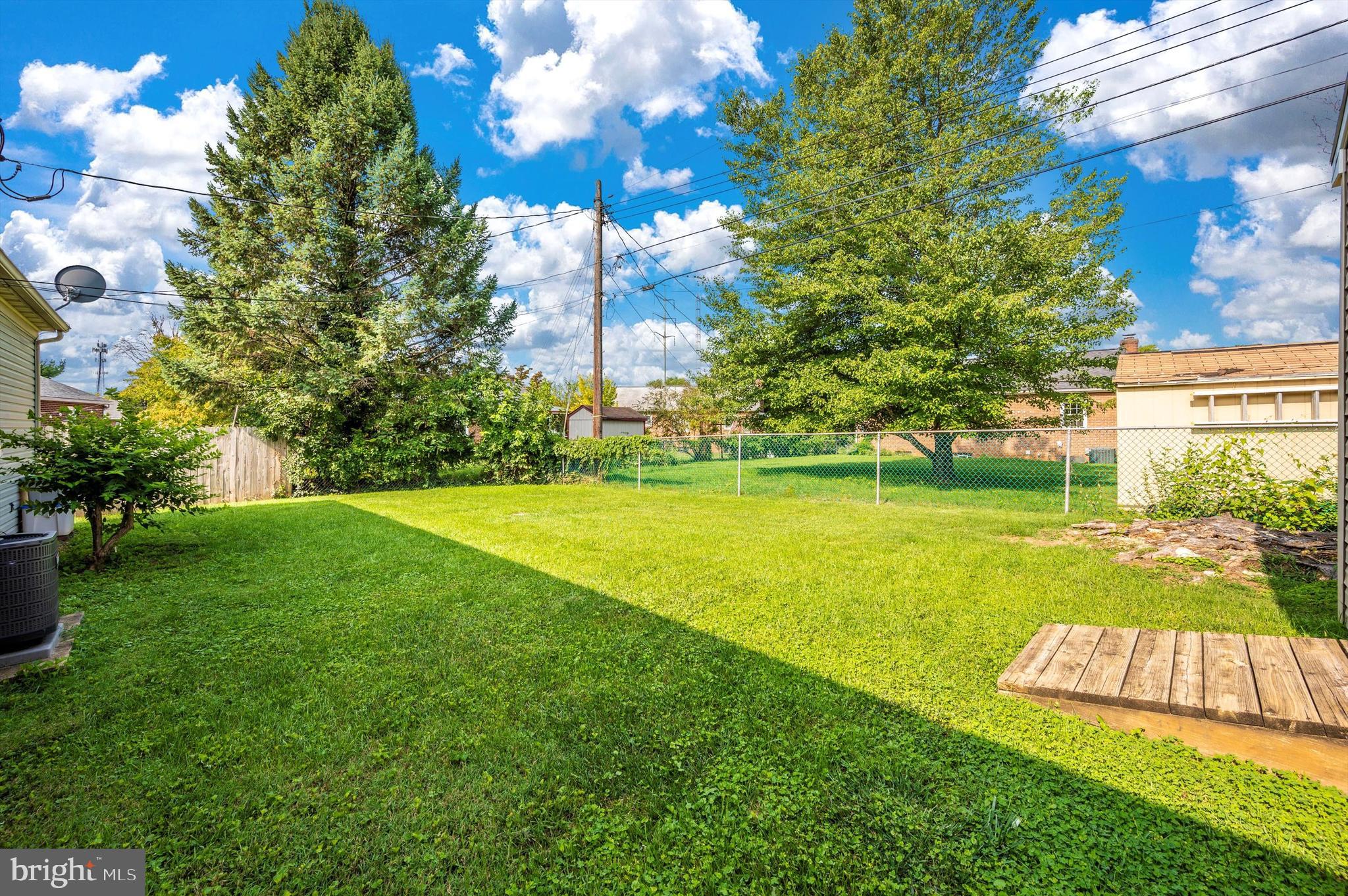 MONOCACY VILLAGE - Residential