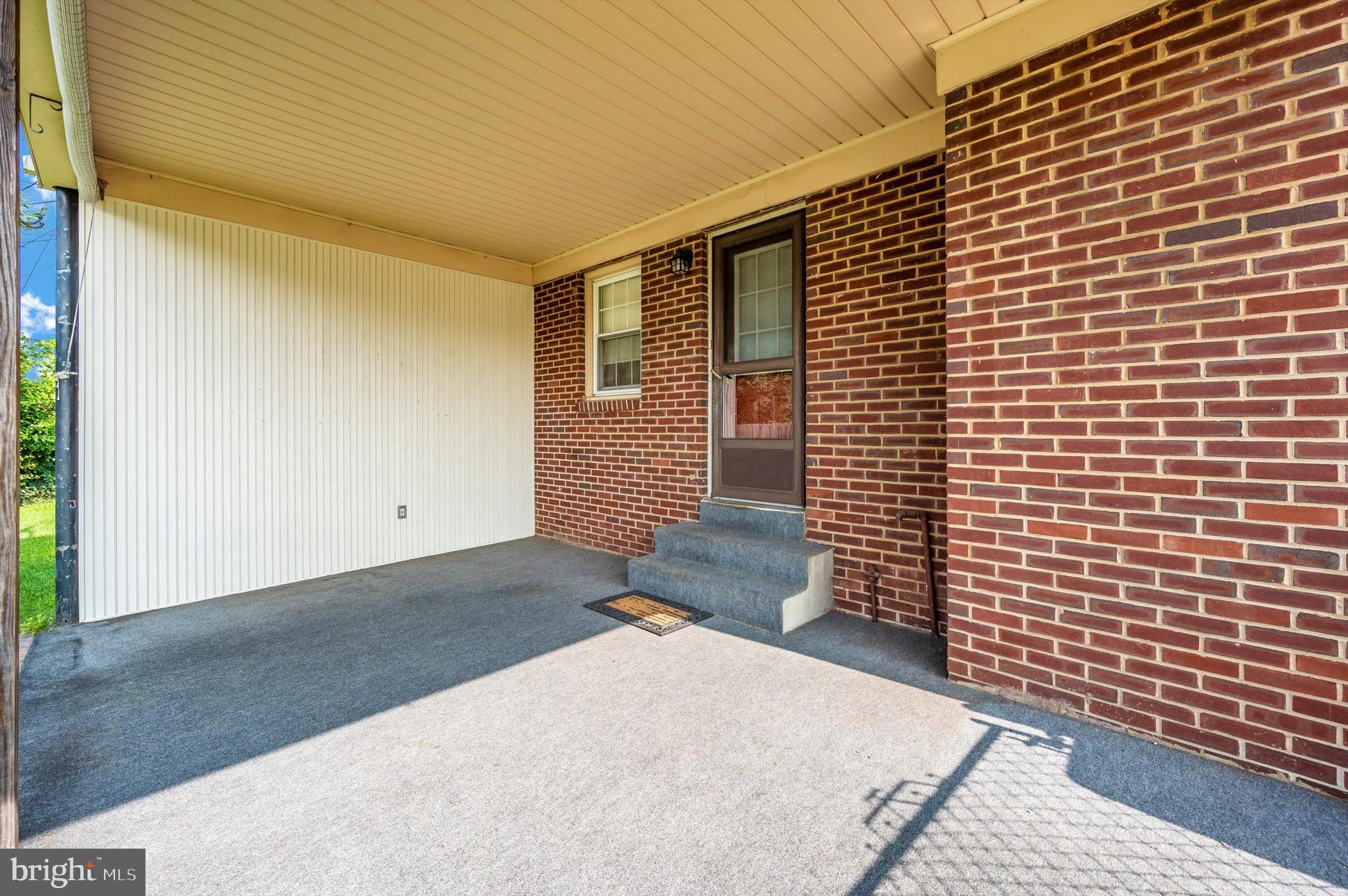 MONOCACY VILLAGE - Residential