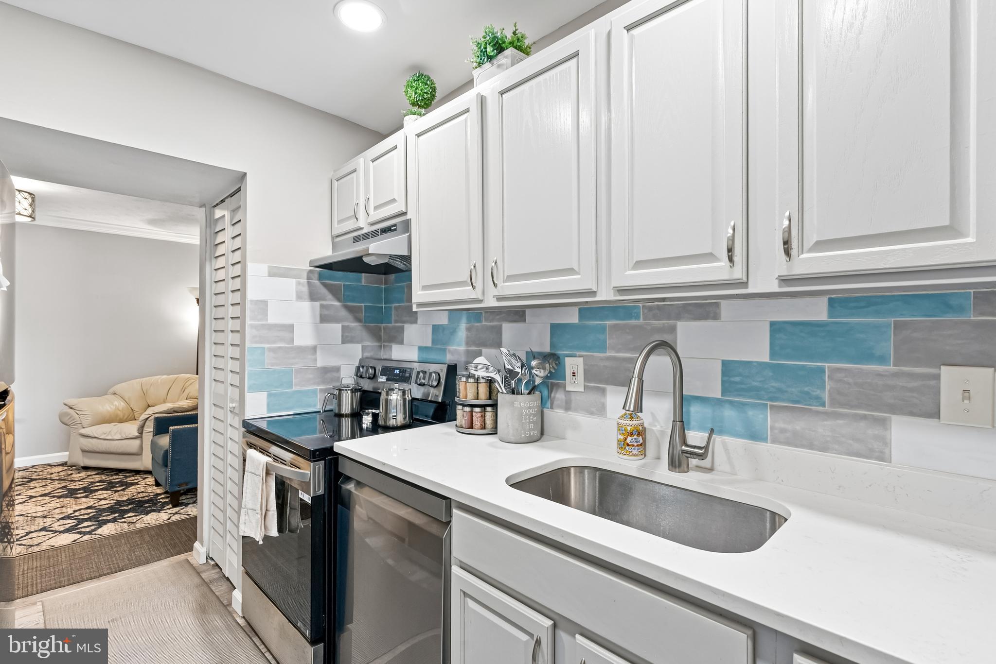 GREENBRIAR CONDO - Residential