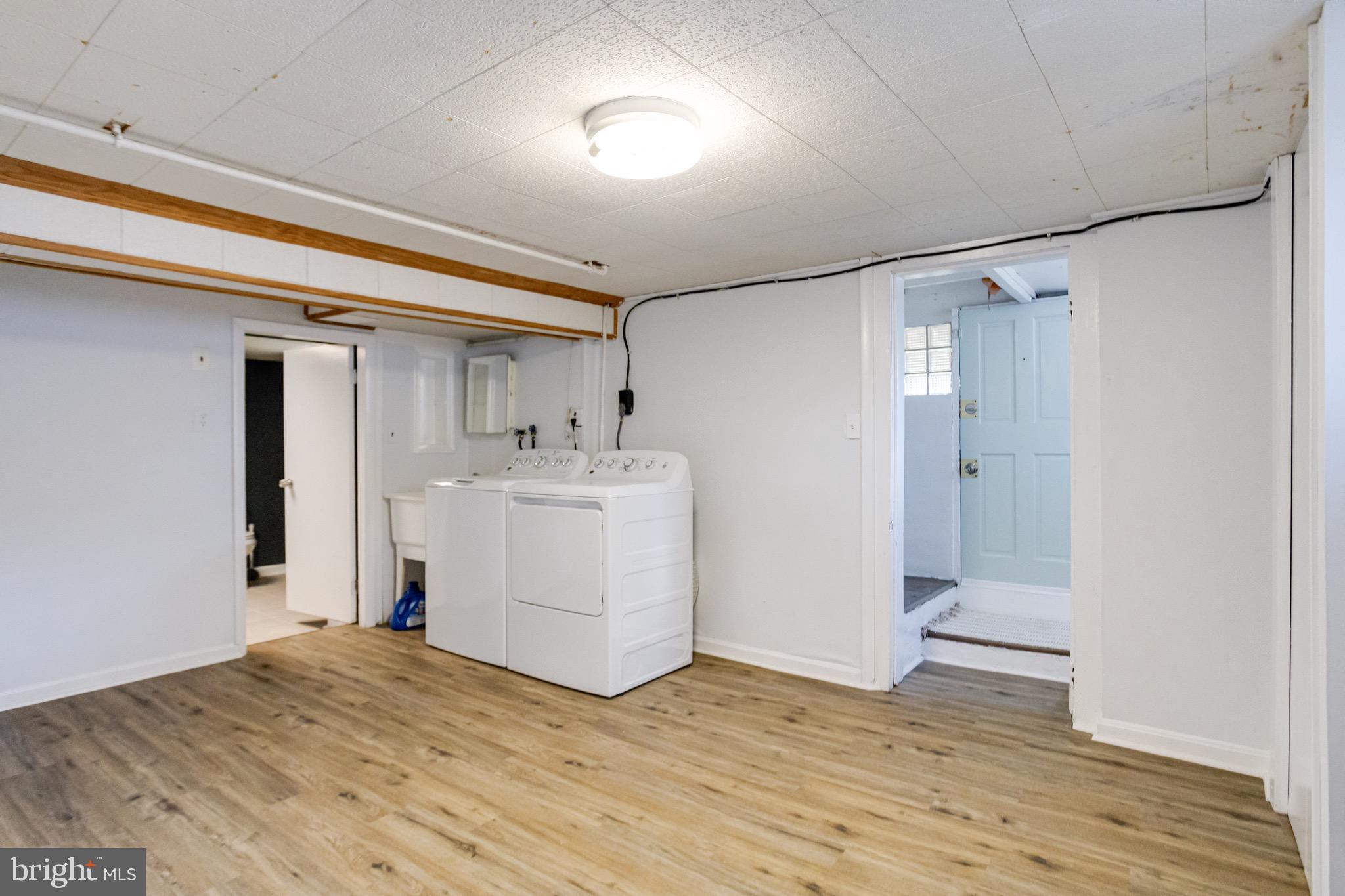 ROSEDALE - Residential