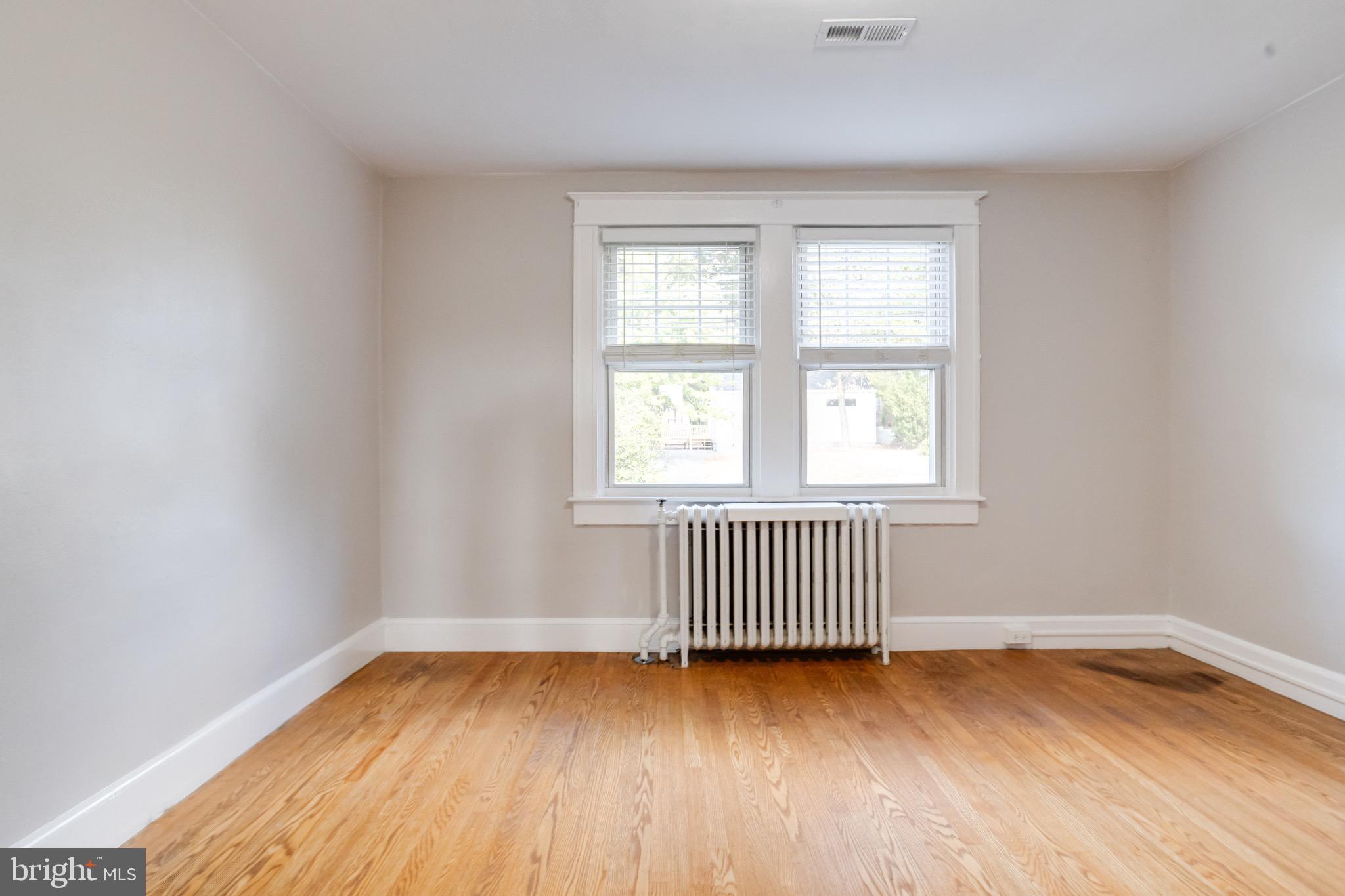 ROSEDALE - Residential