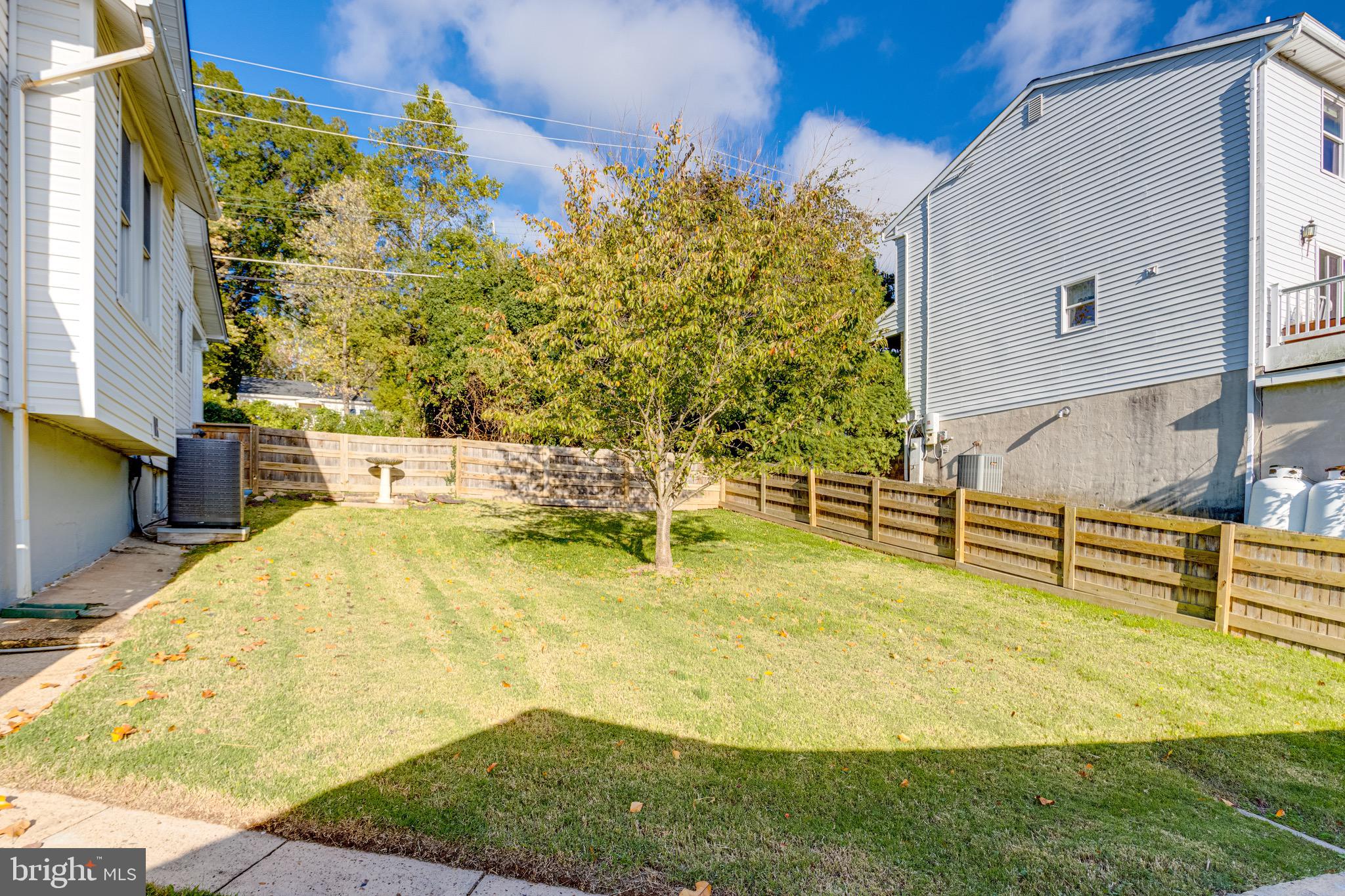 ROSEDALE - Residential