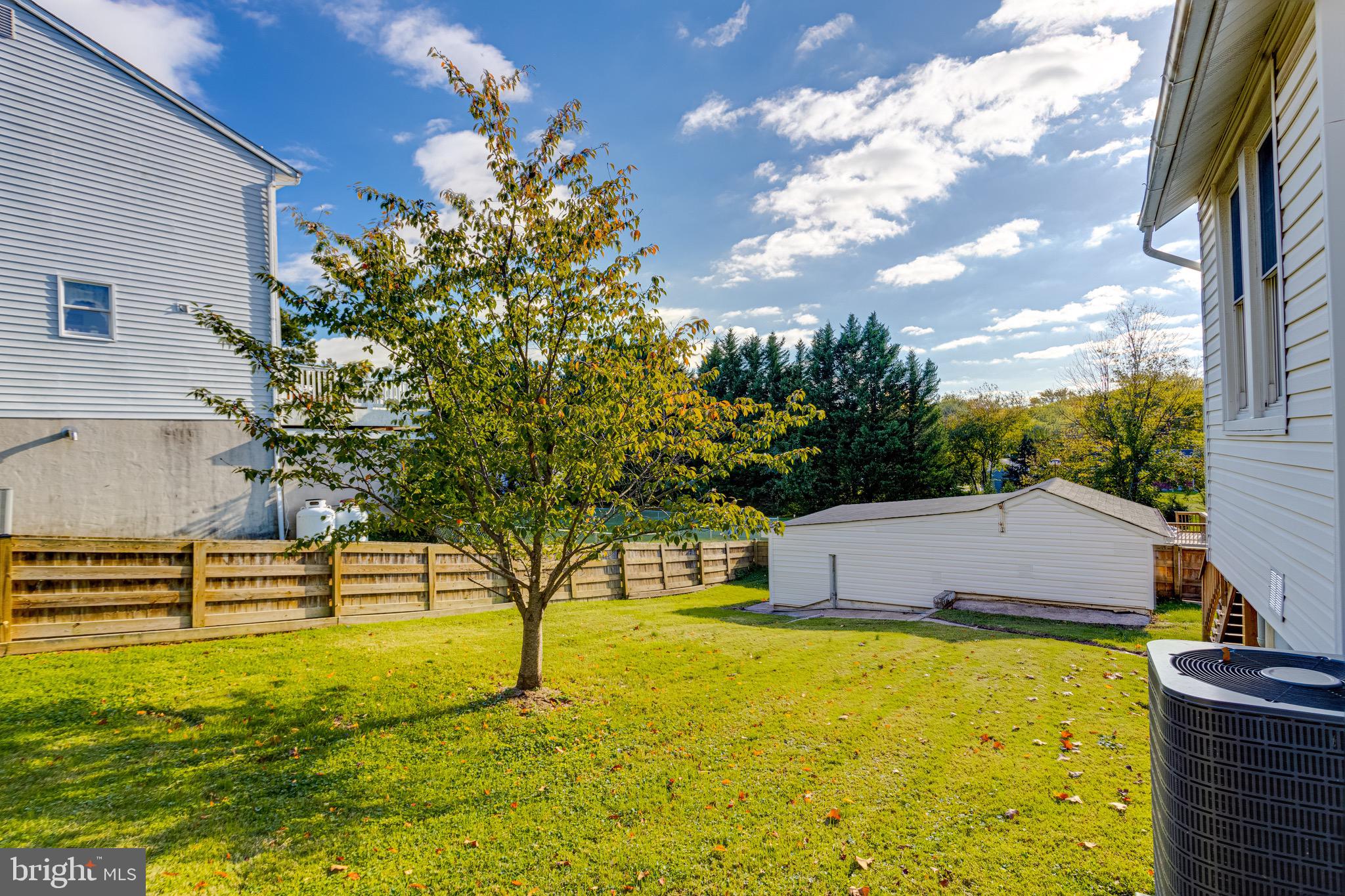 ROSEDALE - Residential