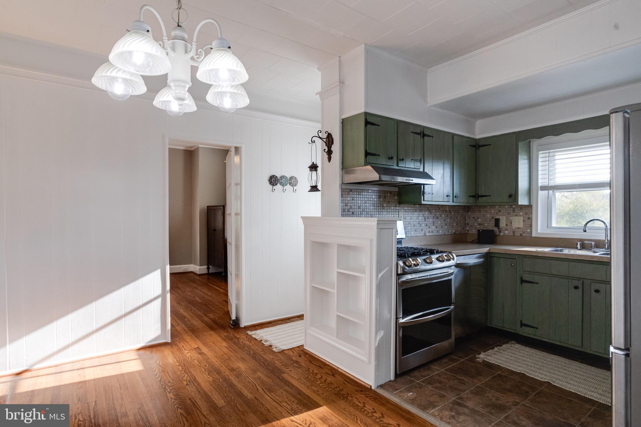 ROSEDALE - Residential