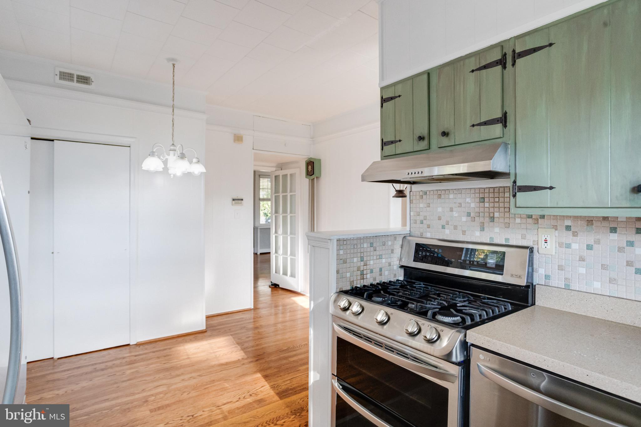 ROSEDALE - Residential