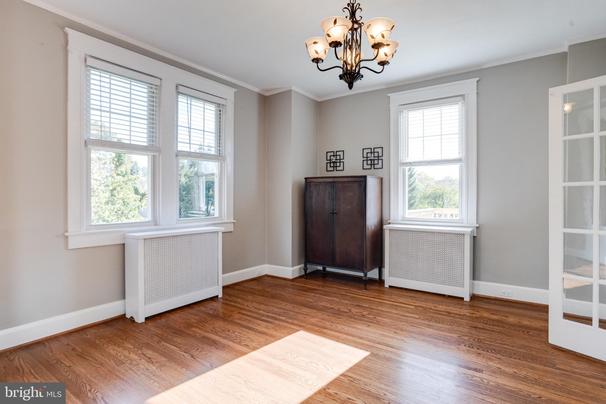 ROSEDALE - Residential